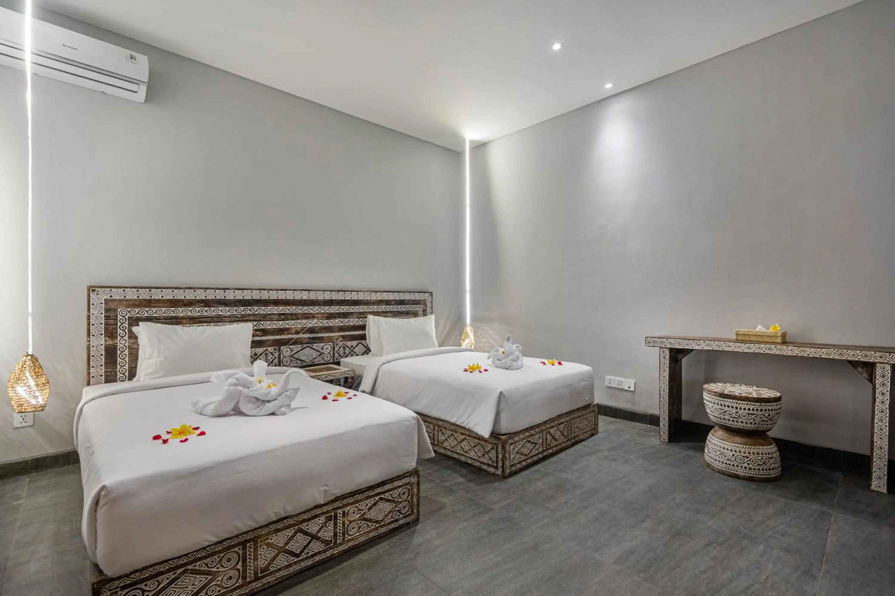 Bed in Brand new Luxury 3BR villa Ethnic Ubud #3