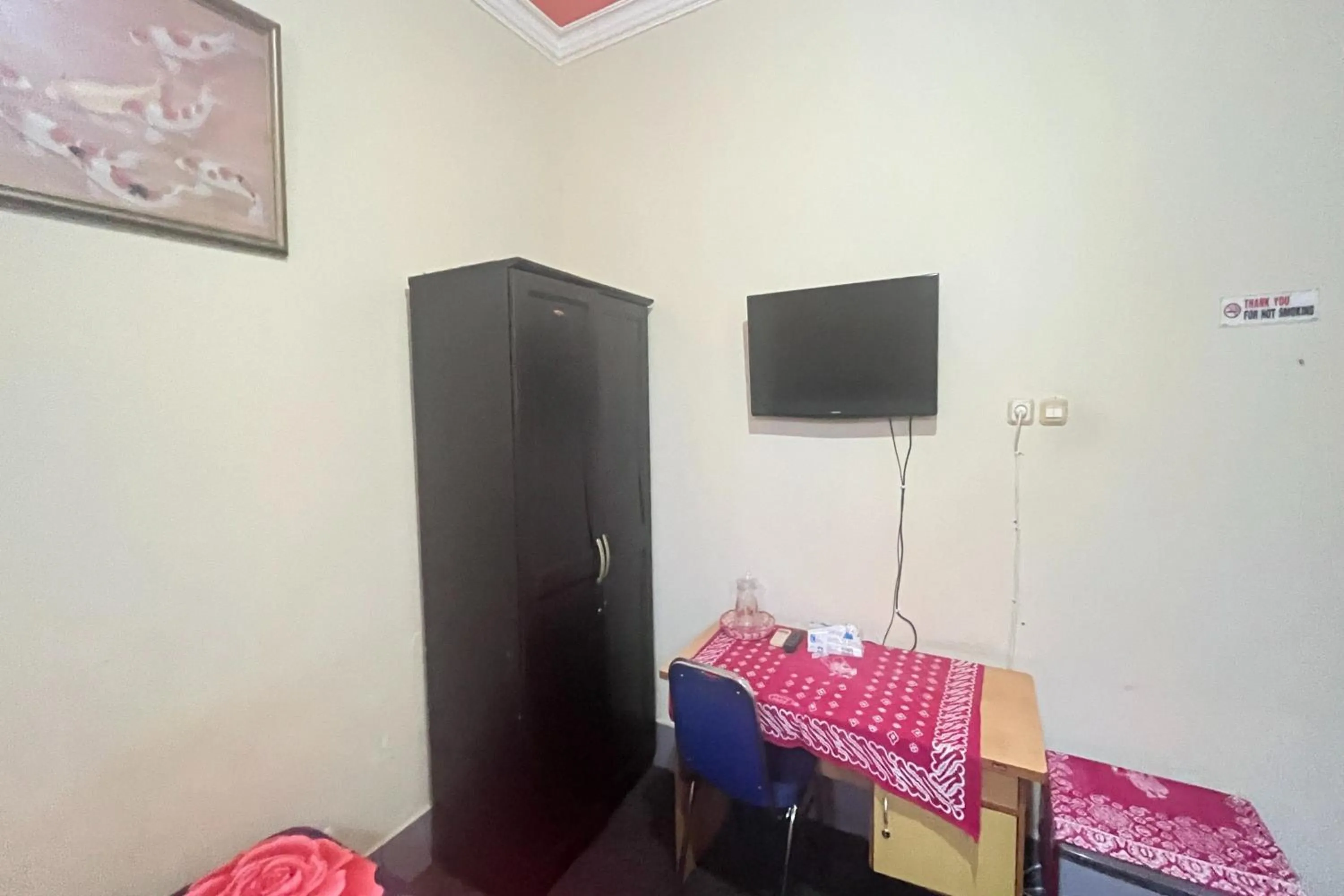 Bedroom, Bed in Hotel O Wisma Alam Syariah Near PLN GARDU INDUK MAMUJU