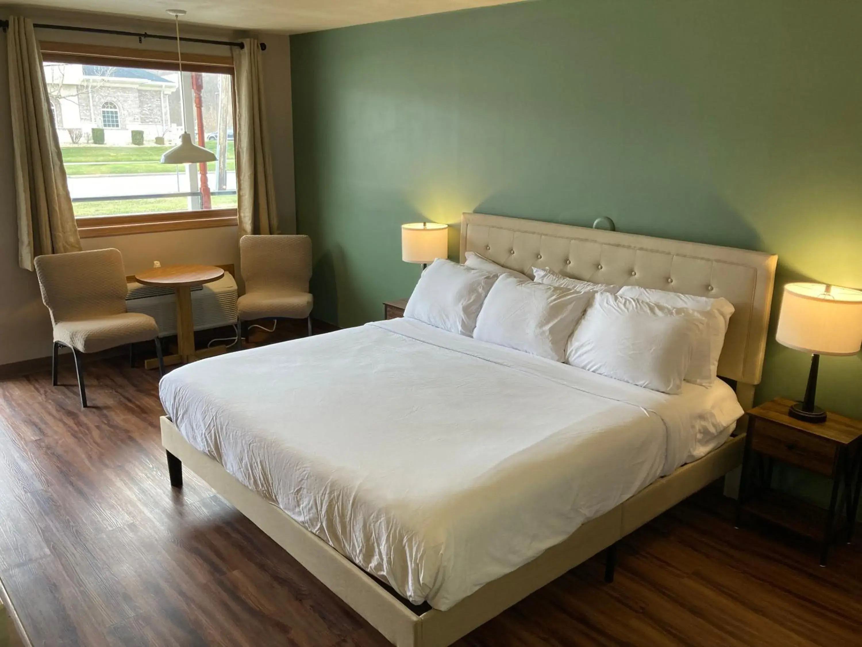 Valley Inn and Suites Valley Inn and Suites