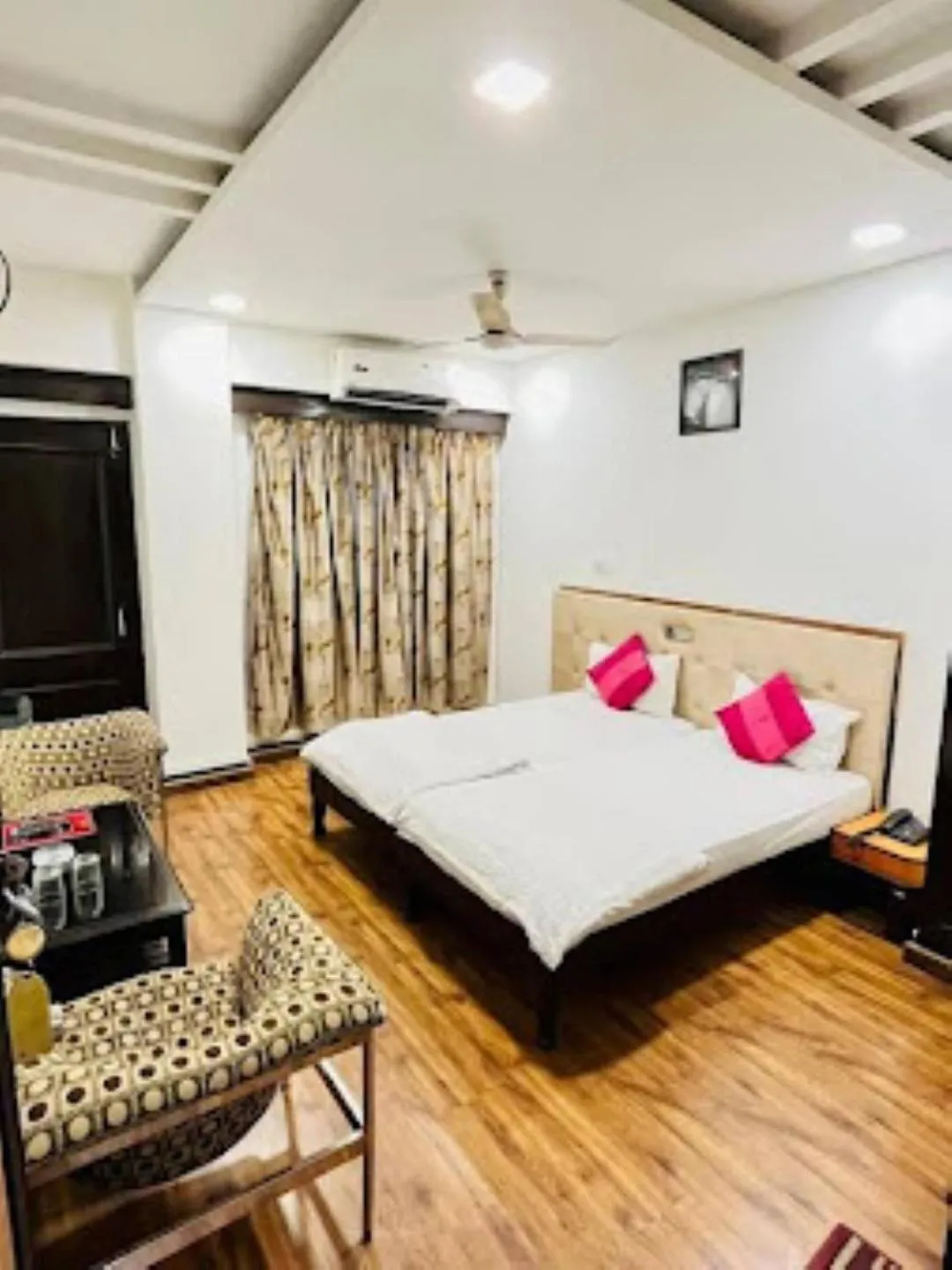 Bed in Hotel Pathik Bhopal , Madhya Pradesh