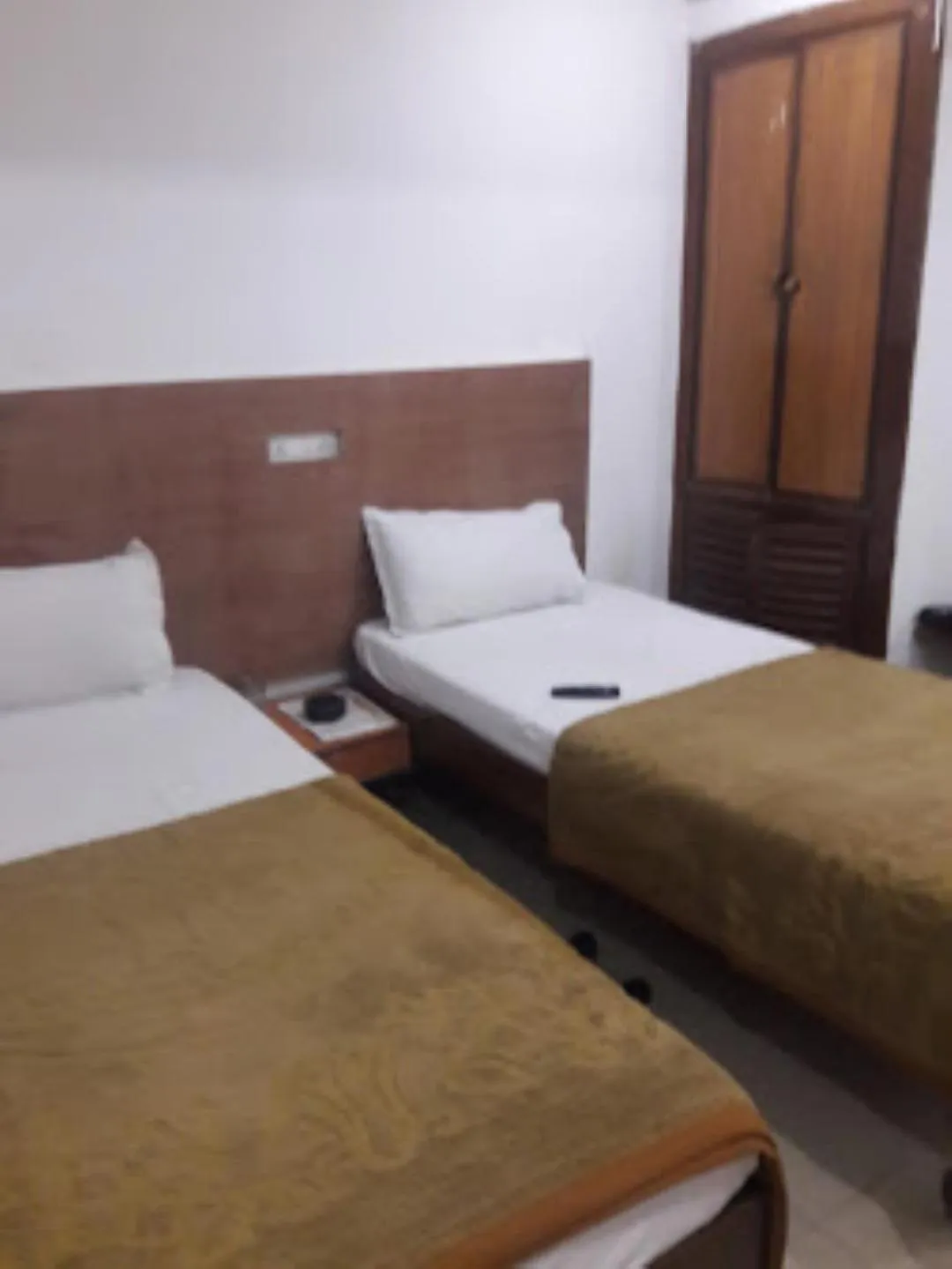 Bed in Hotel Pathik Bhopal , Madhya Pradesh
