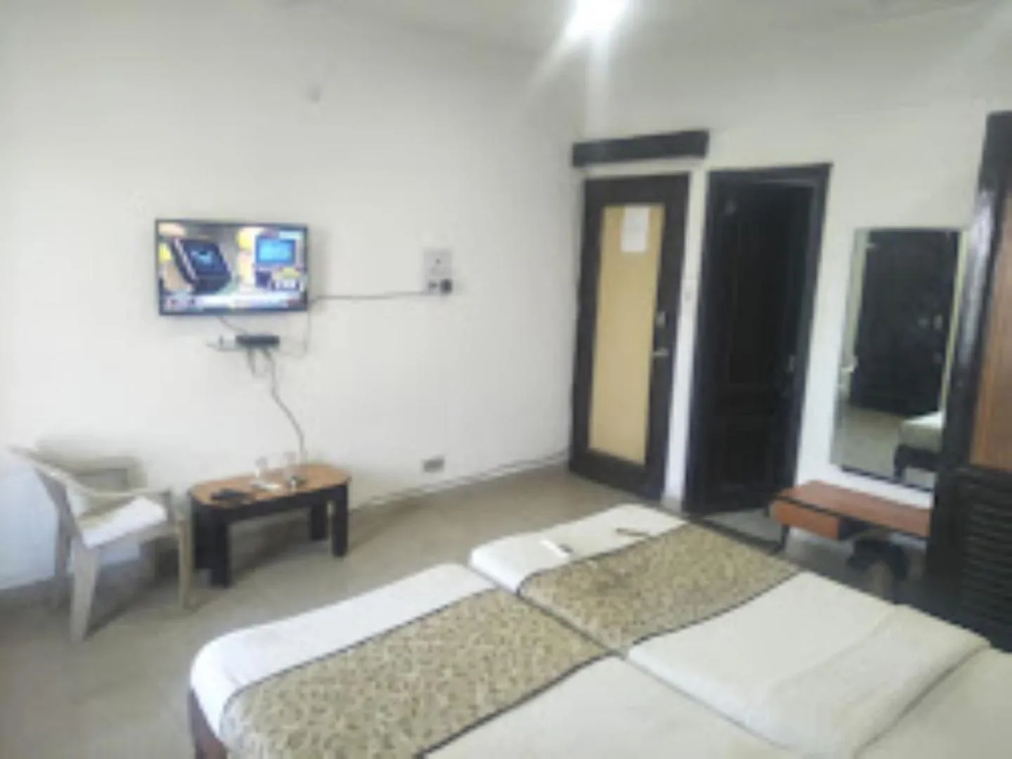 Bed in Hotel Pathik Bhopal , Madhya Pradesh