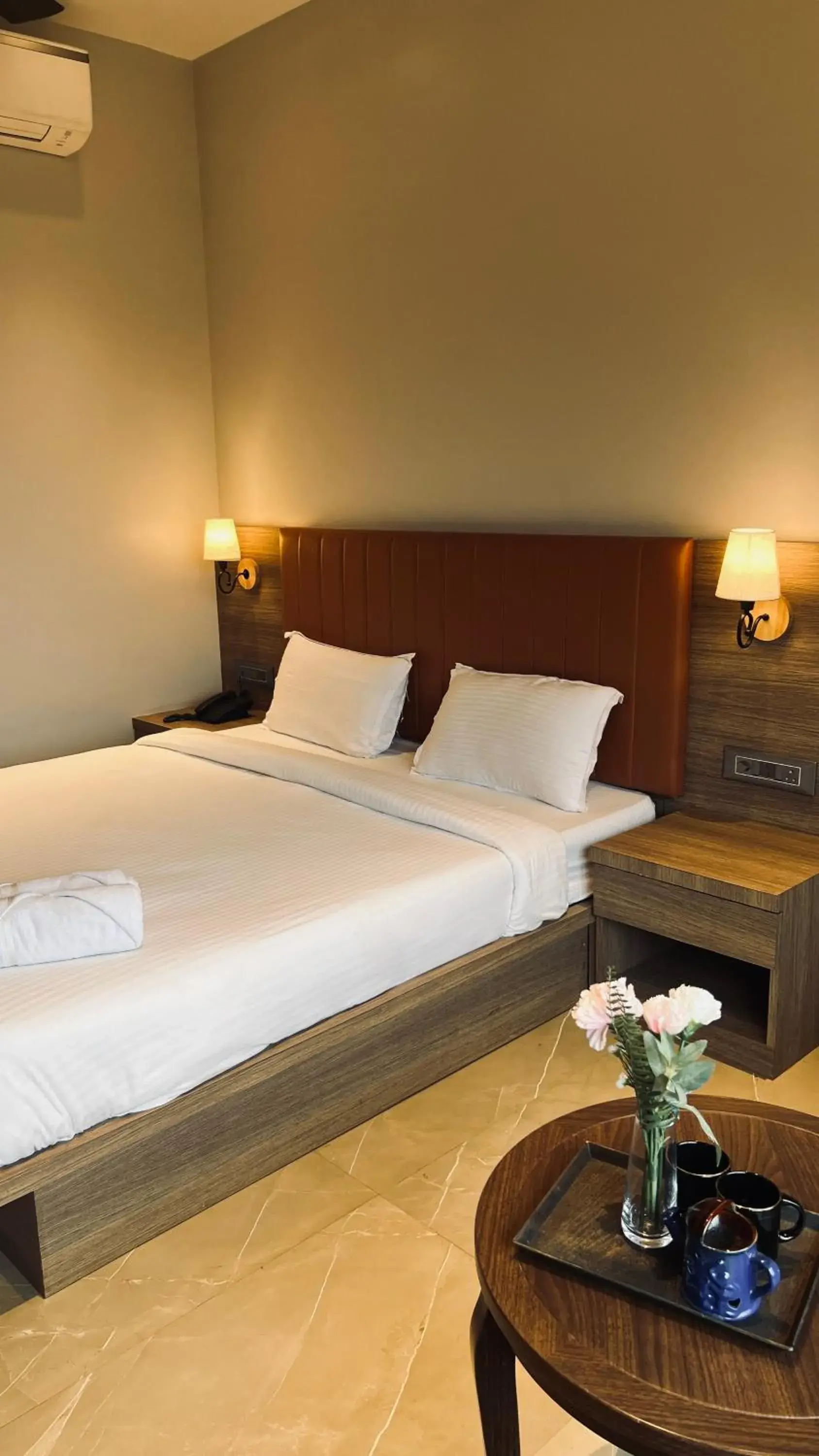 Bed in Jumbo Serene Bed in Jumbo Serene