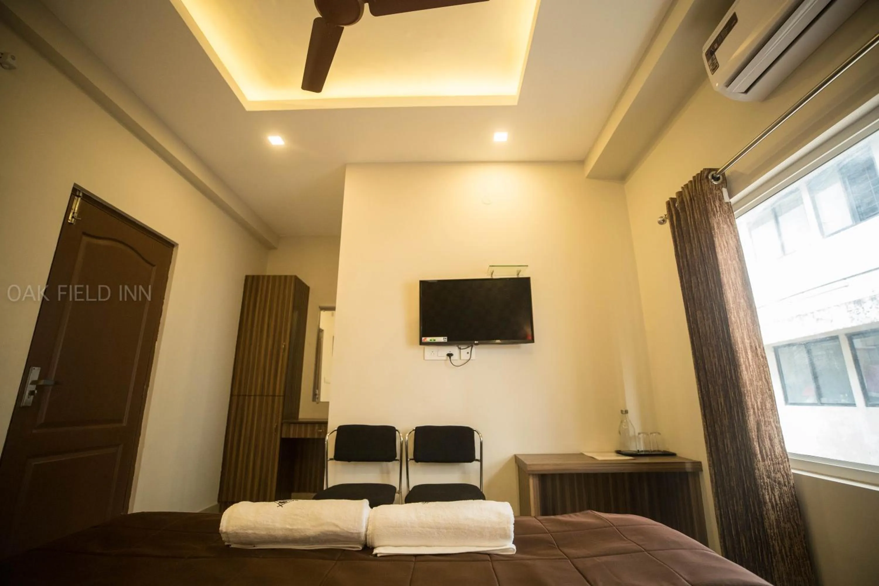 Bedroom, Bed in Oak Field Inn