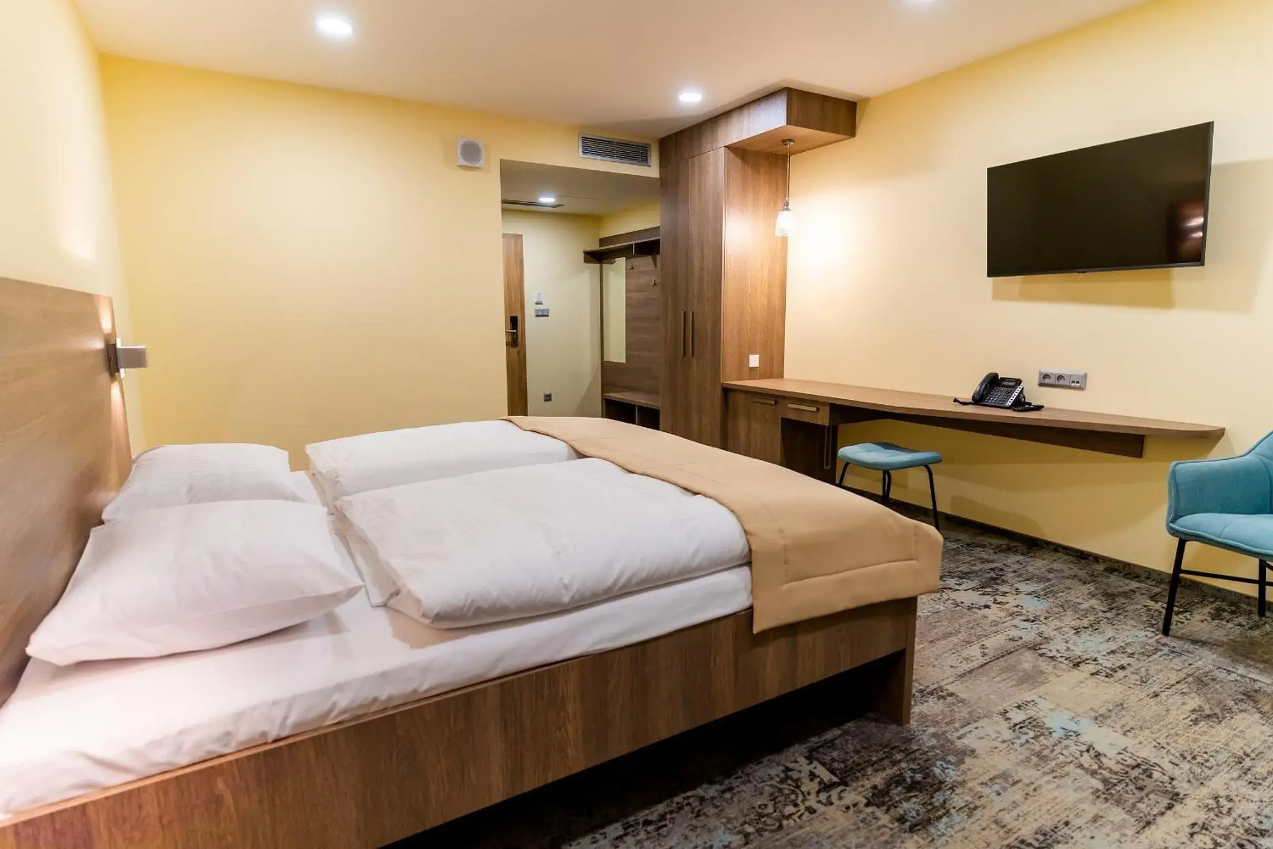 Double or Twin Room with Mountain View in Spa & Wellness Hotel Fitak**** Double or Twin Room with Mountain View in Spa & Wellness Hotel Fitak****