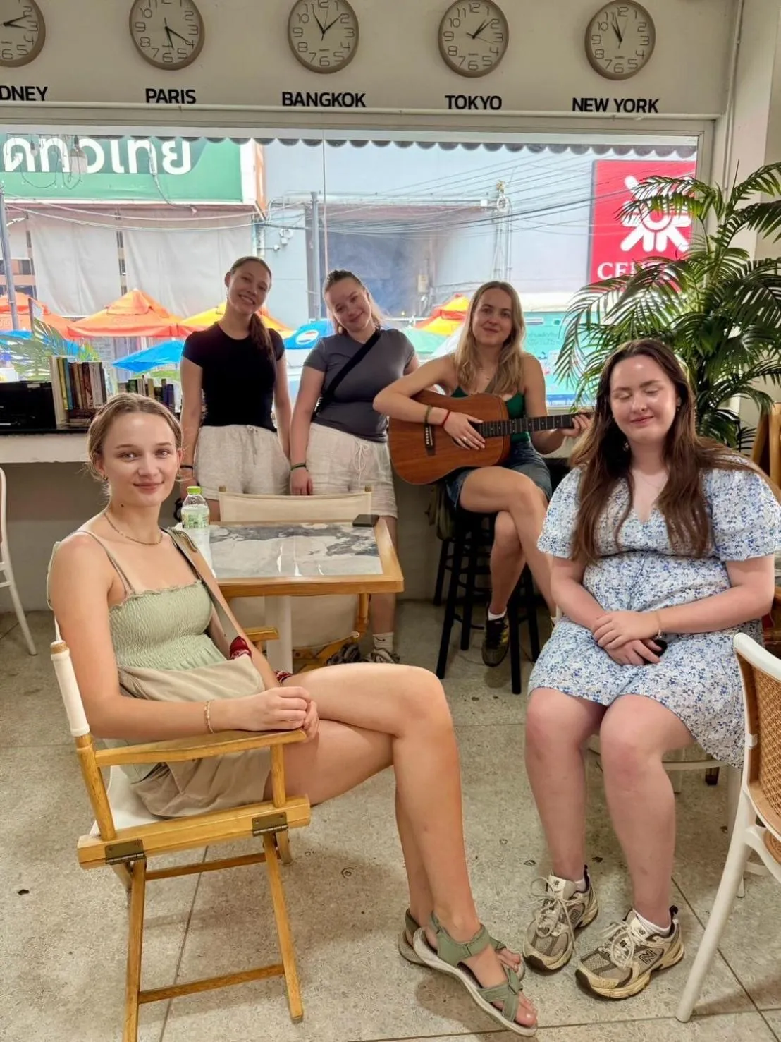 Lobby or reception in Unplugged at Bangrak Design Hostel