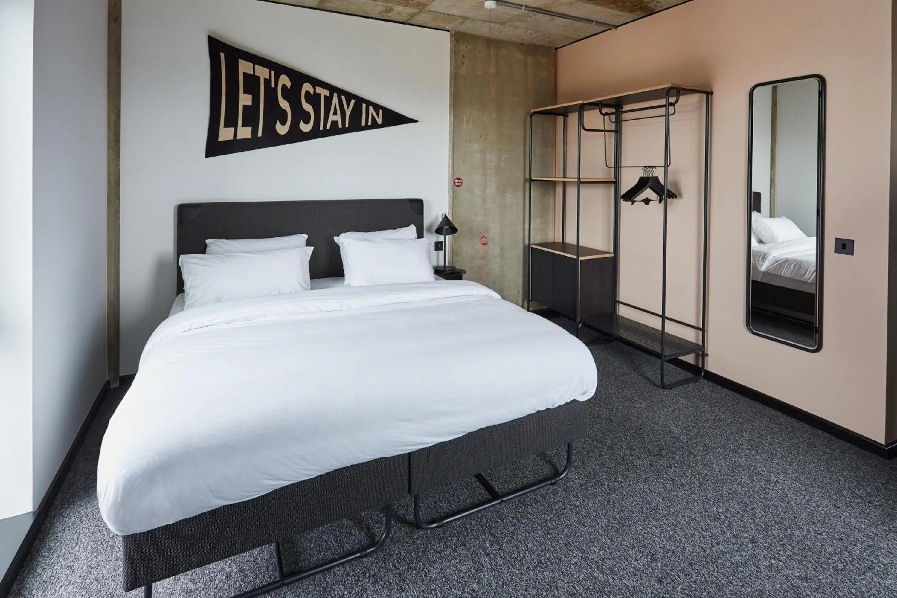 Deluxe Double Room in The Social Hub Glasgow