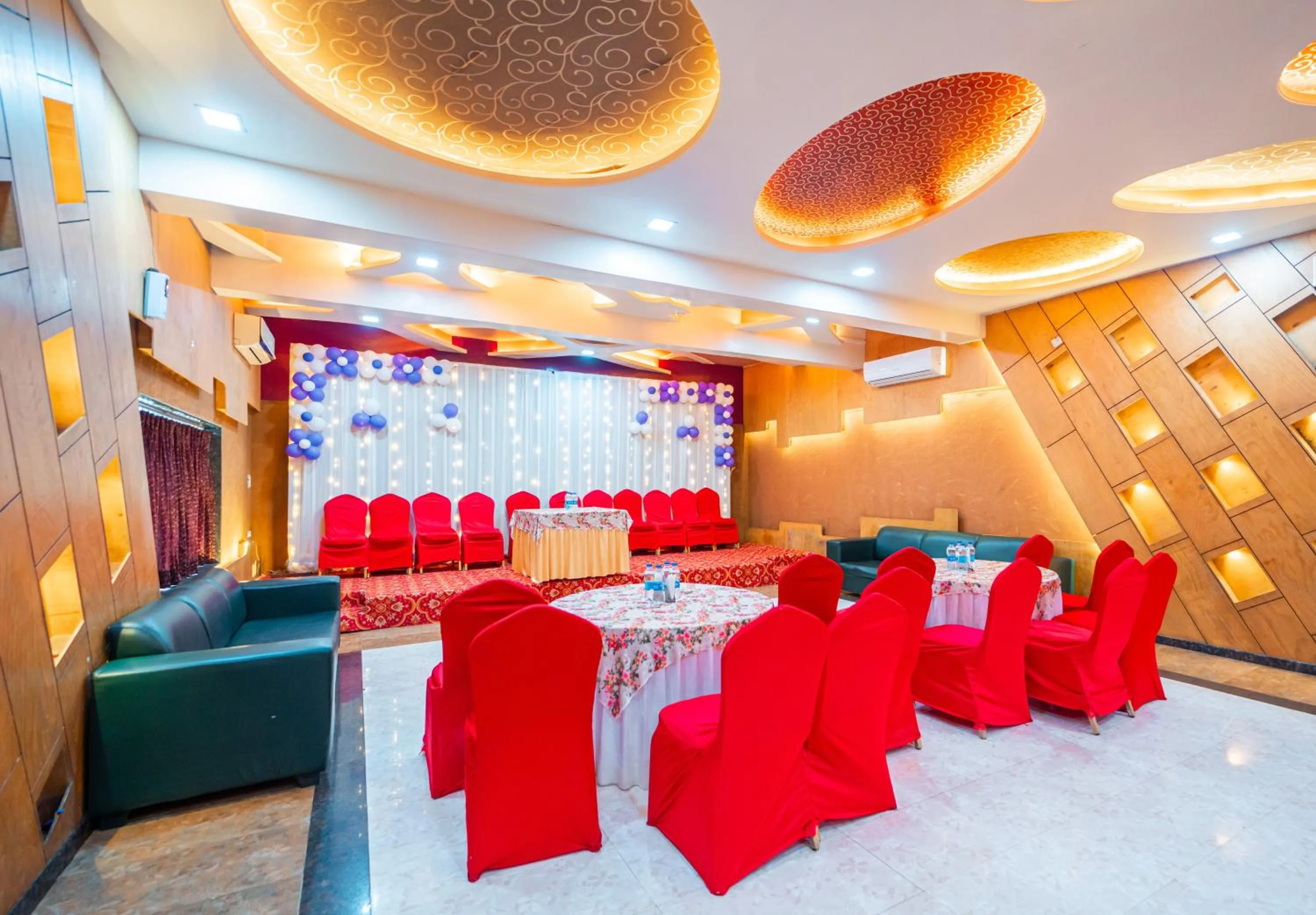 Meeting/conference room in Treebo Sai Rekha Inn