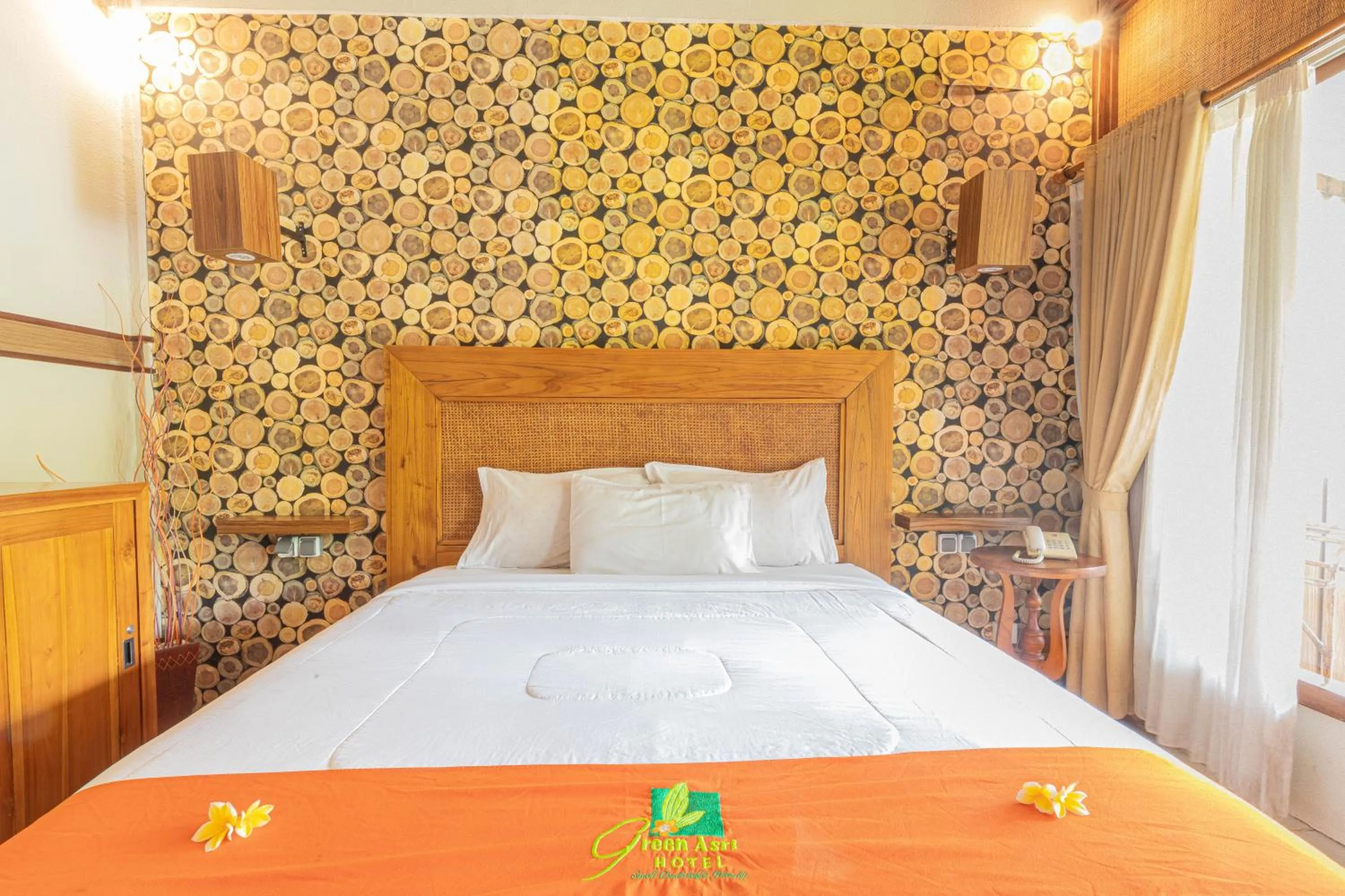 Bedroom, Bed in Green Asri Hotel