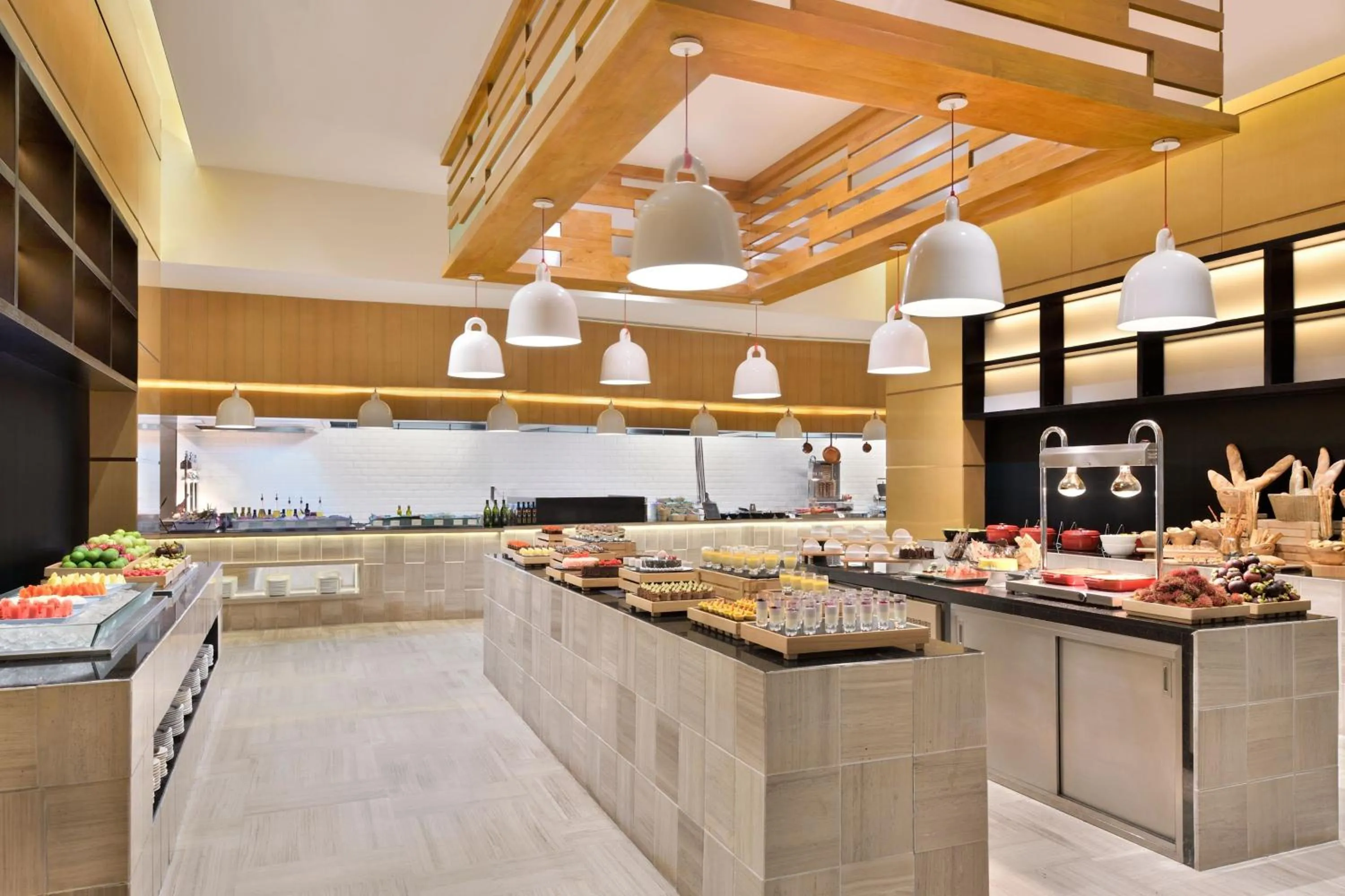Kitchen or kitchenette in Sheraton Colombo Hotel