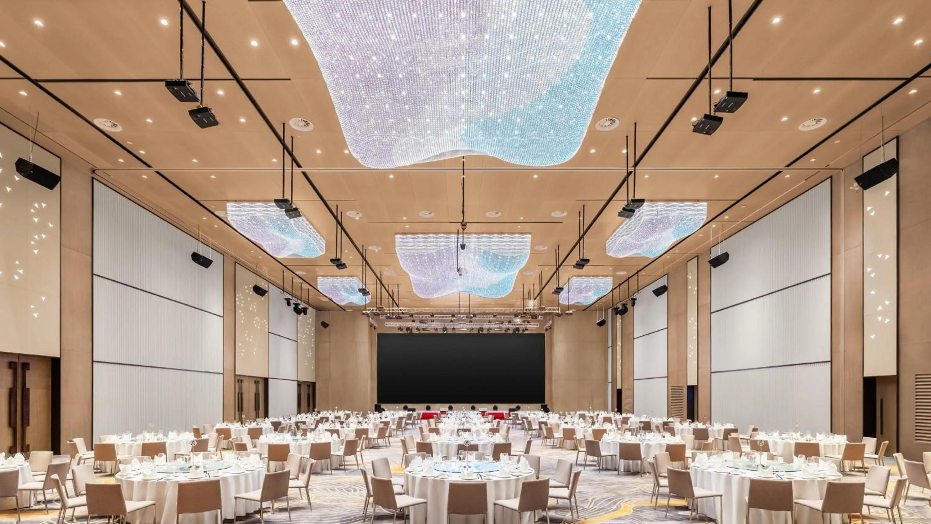Banquet/Function facilities in Holiday Inn Express Changsha Development Zone by IHG