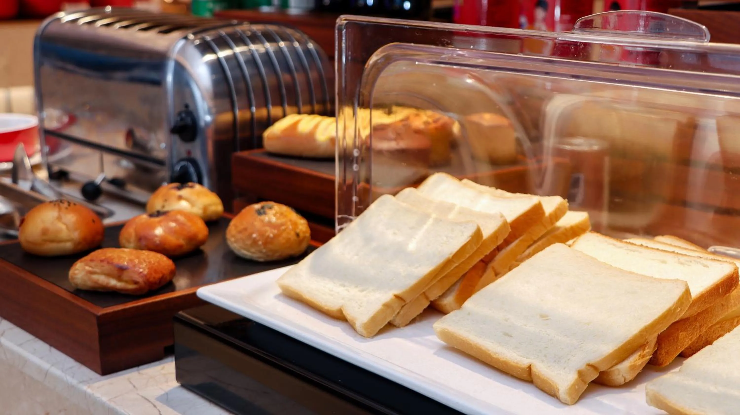 Breakfast in Holiday Inn Express Changsha Development Zone by IHG