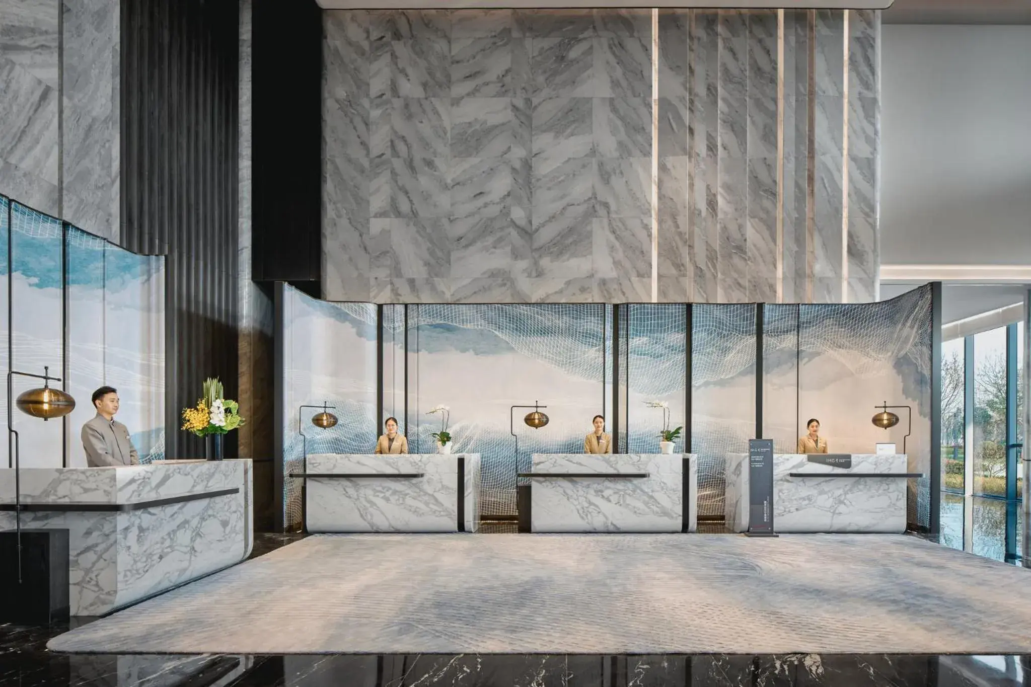 Property building in Crowne Plaza Ezhou by IHG Property building in Crowne Plaza Ezhou by IHG