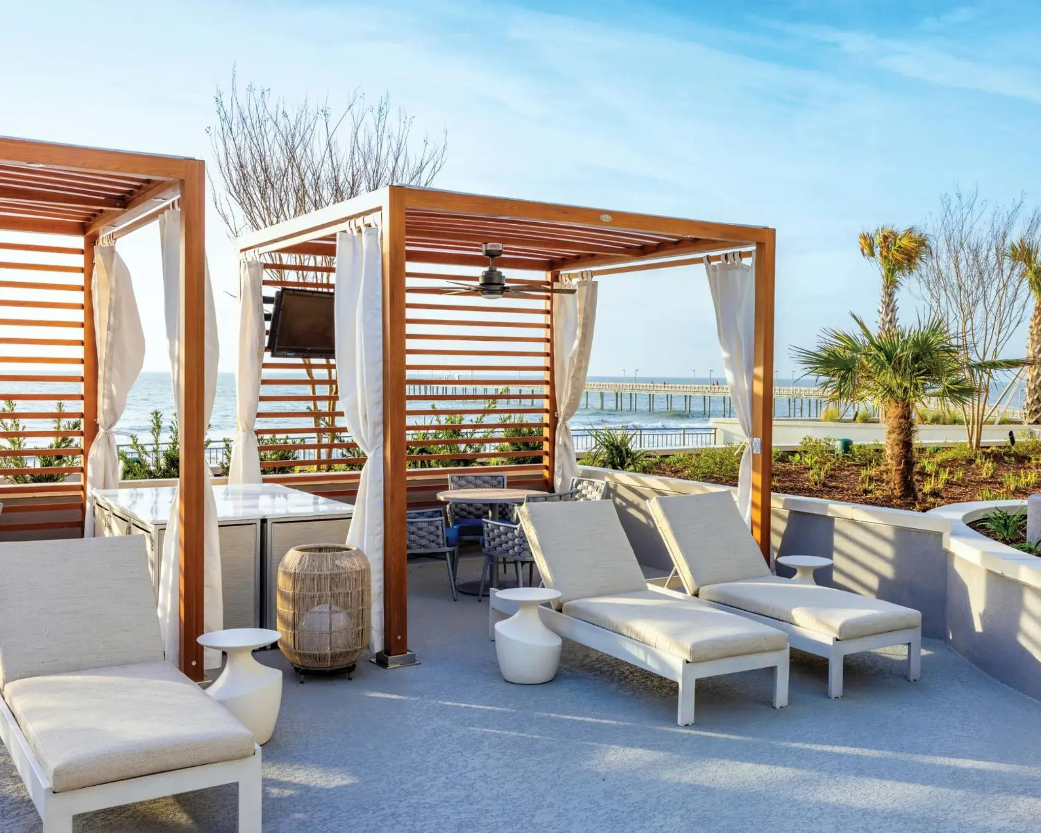 sunbed in Holiday Inn Club Vacations Myrtle Beach Oceanfront sunbed in Holiday Inn Club Vacations Myrtle Beach Oceanfront