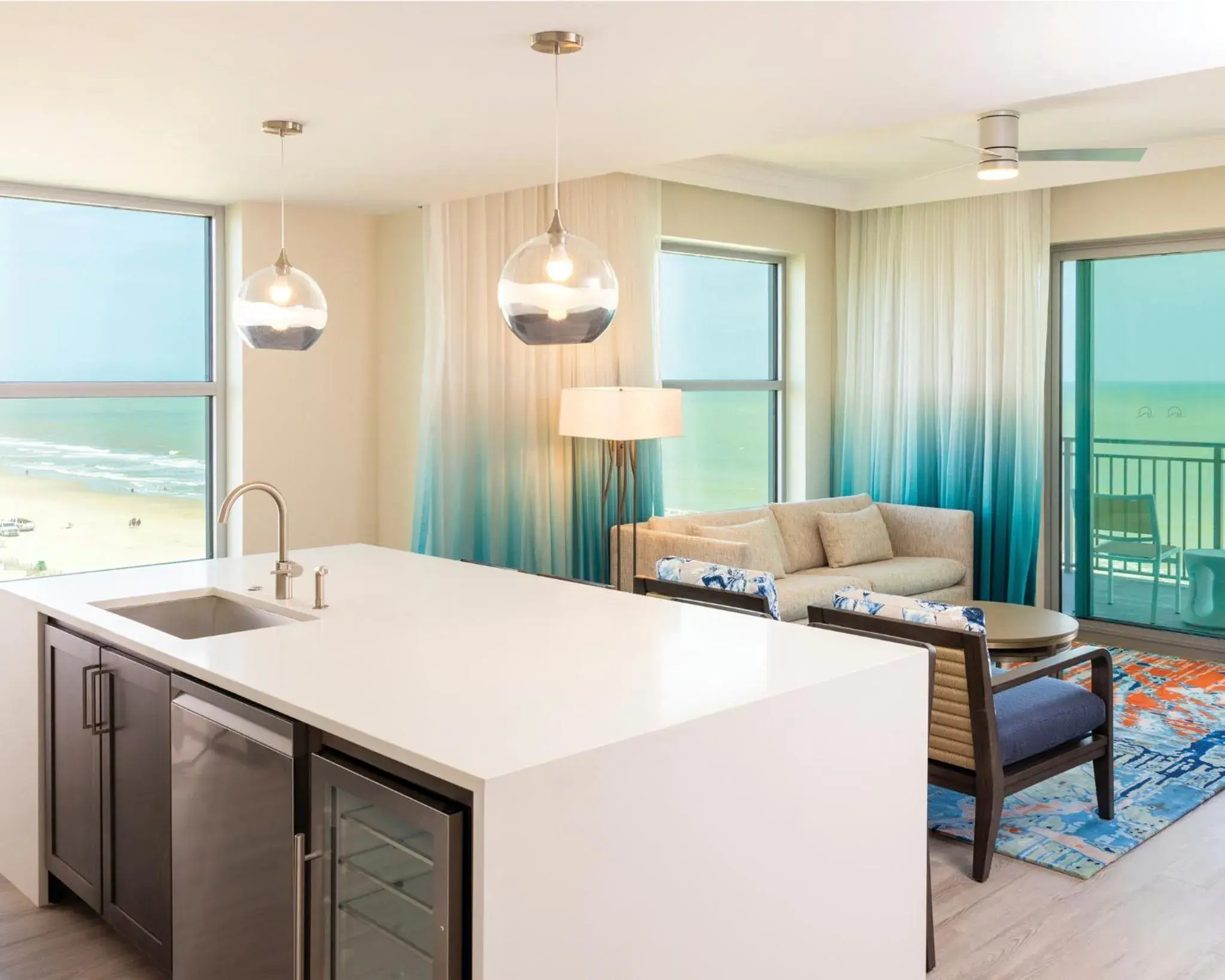 Living room in Holiday Inn Club Vacations Myrtle Beach Oceanfront Living room in Holiday Inn Club Vacations Myrtle Beach Oceanfront