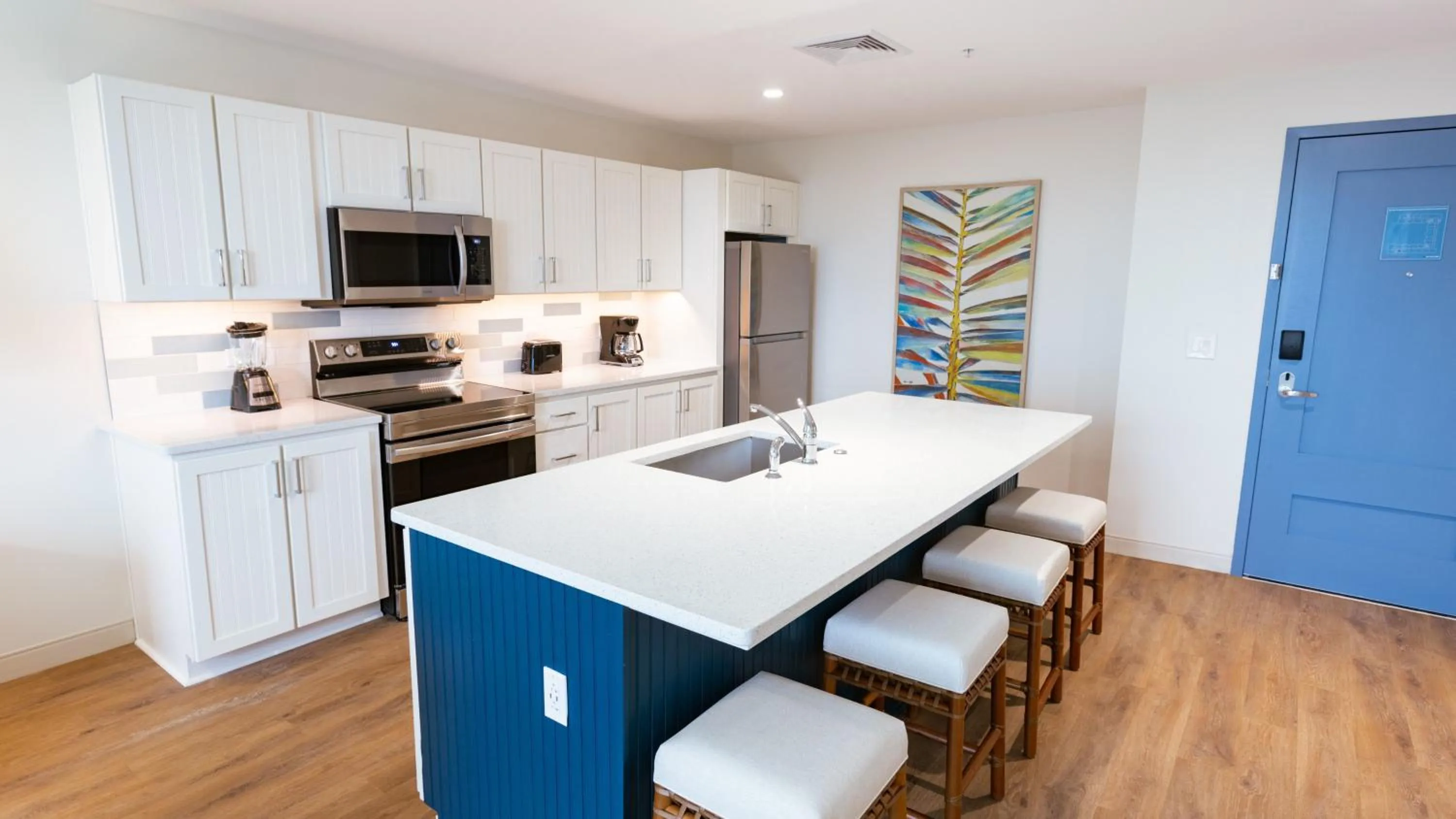 Photo of the whole room in Holiday Inn Club Vacations Myrtle Beach Oceanfront