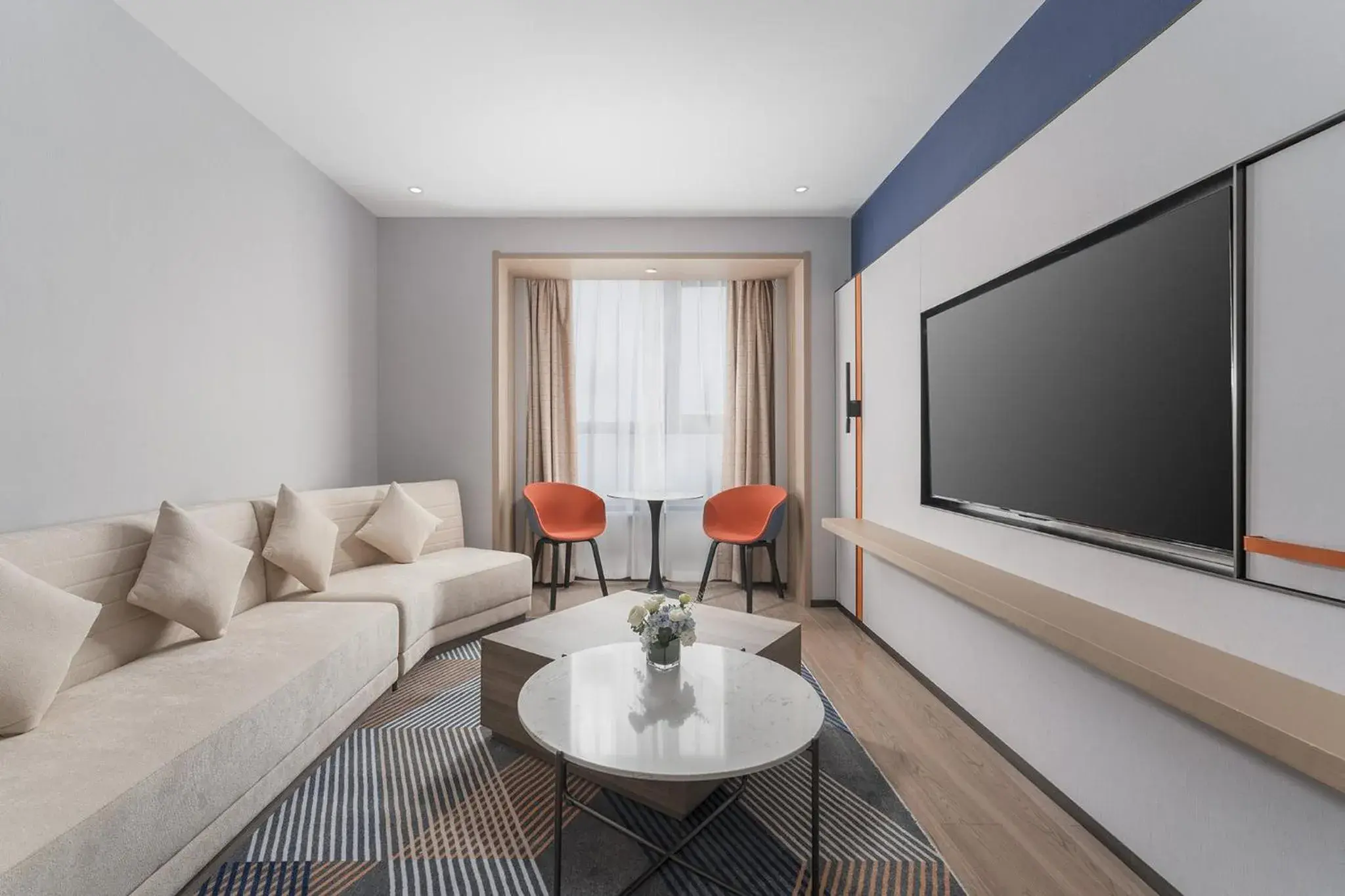 Photo of the whole room in Holiday Inn Express Changsha Yuhua by IHG Photo of the whole room in Holiday Inn Express Changsha Yuhua by IHG