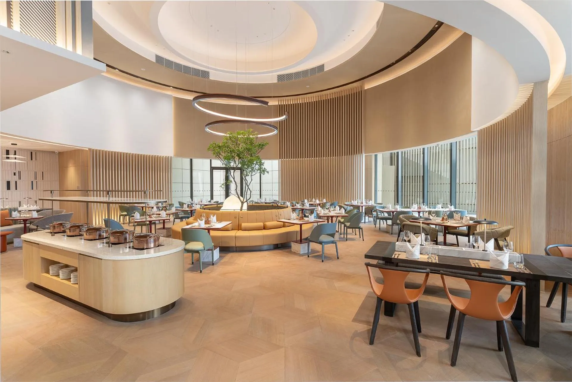 Restaurant/places to eat in EVEN Hotel Zhongshan City Center by IHG