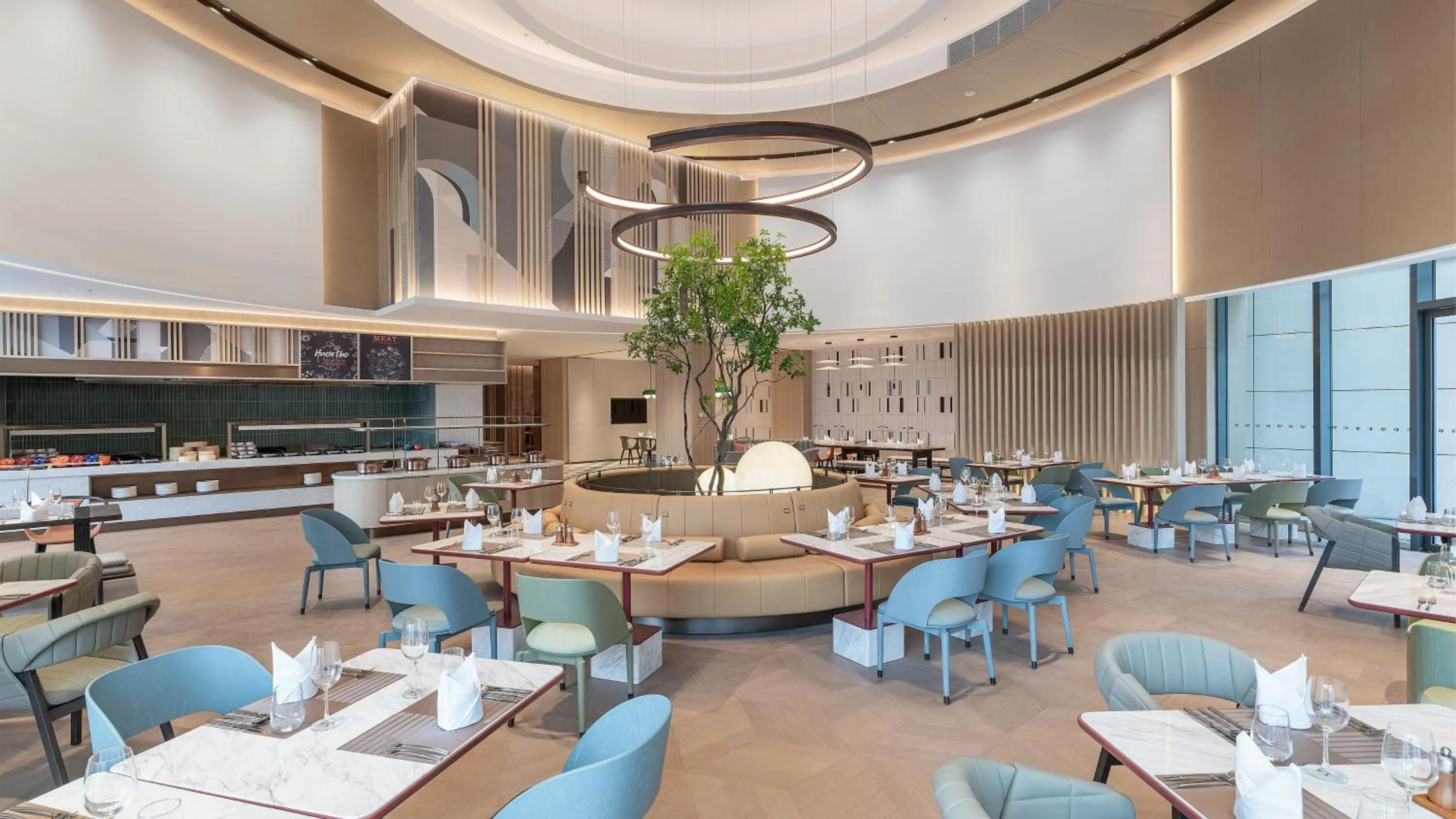 Restaurant/places to eat in EVEN Hotel Zhongshan City Center by IHG