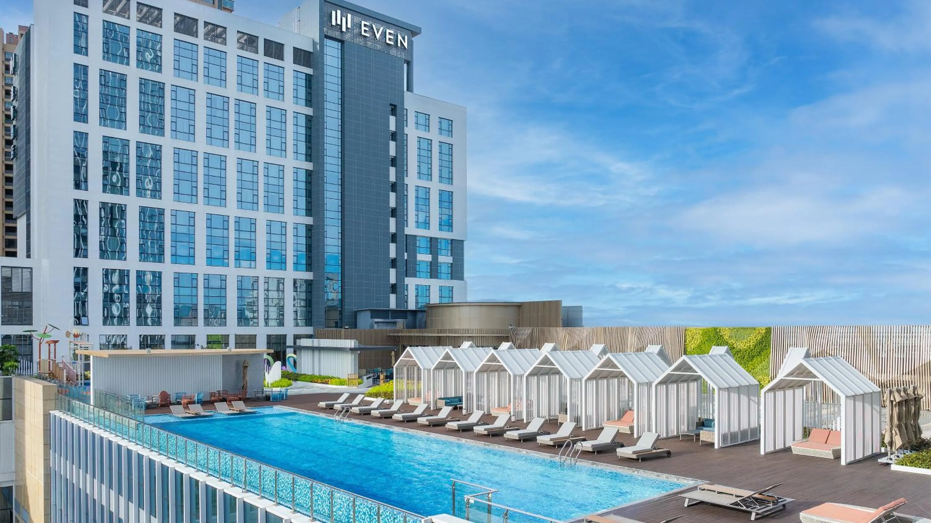 Swimming pool in EVEN Hotel Zhongshan City Center by IHG