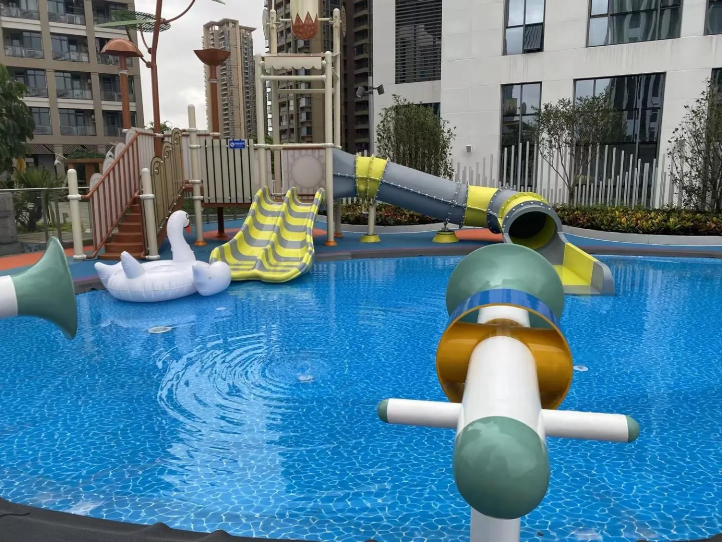 Day in EVEN Hotel Zhongshan City Center by IHG