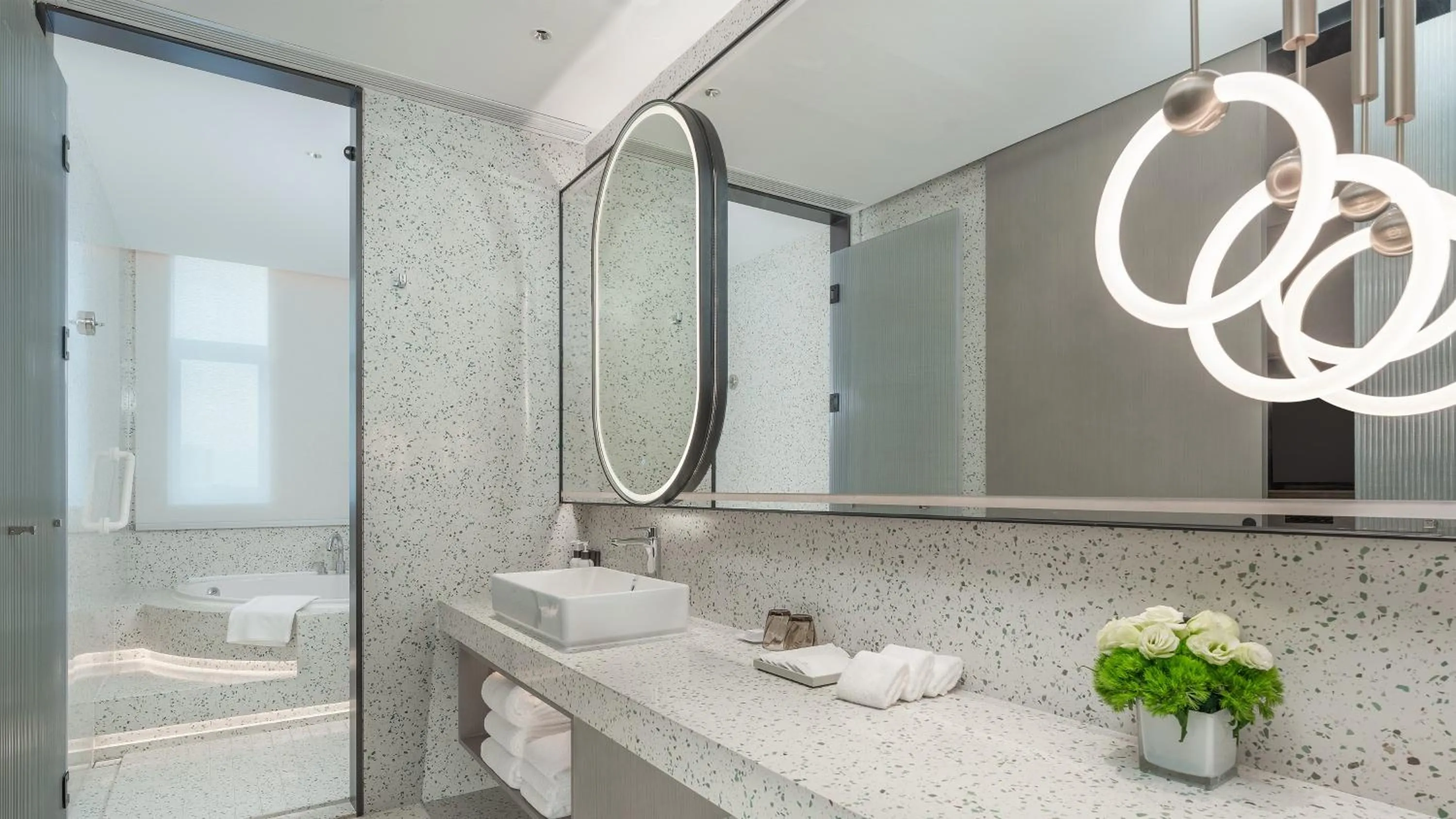 Photo of the whole room in EVEN Hotel Zhongshan City Center by IHG