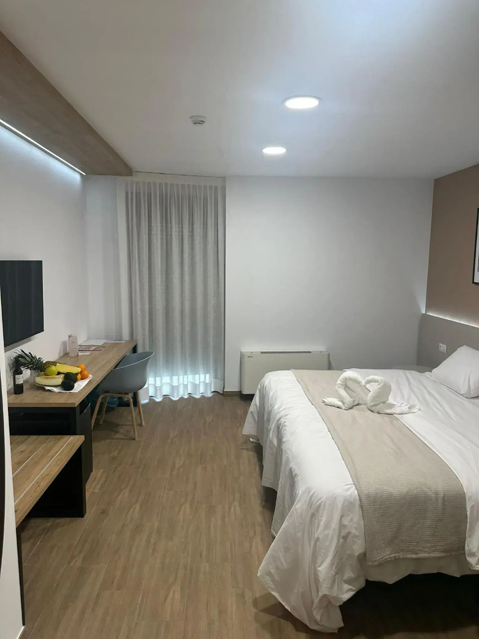 Queen Room with Two Queen Beds - Disability Access in La Hospedería - El Provencio Queen Room with Two Queen Beds - Disability Access in La Hospedería - El Provencio