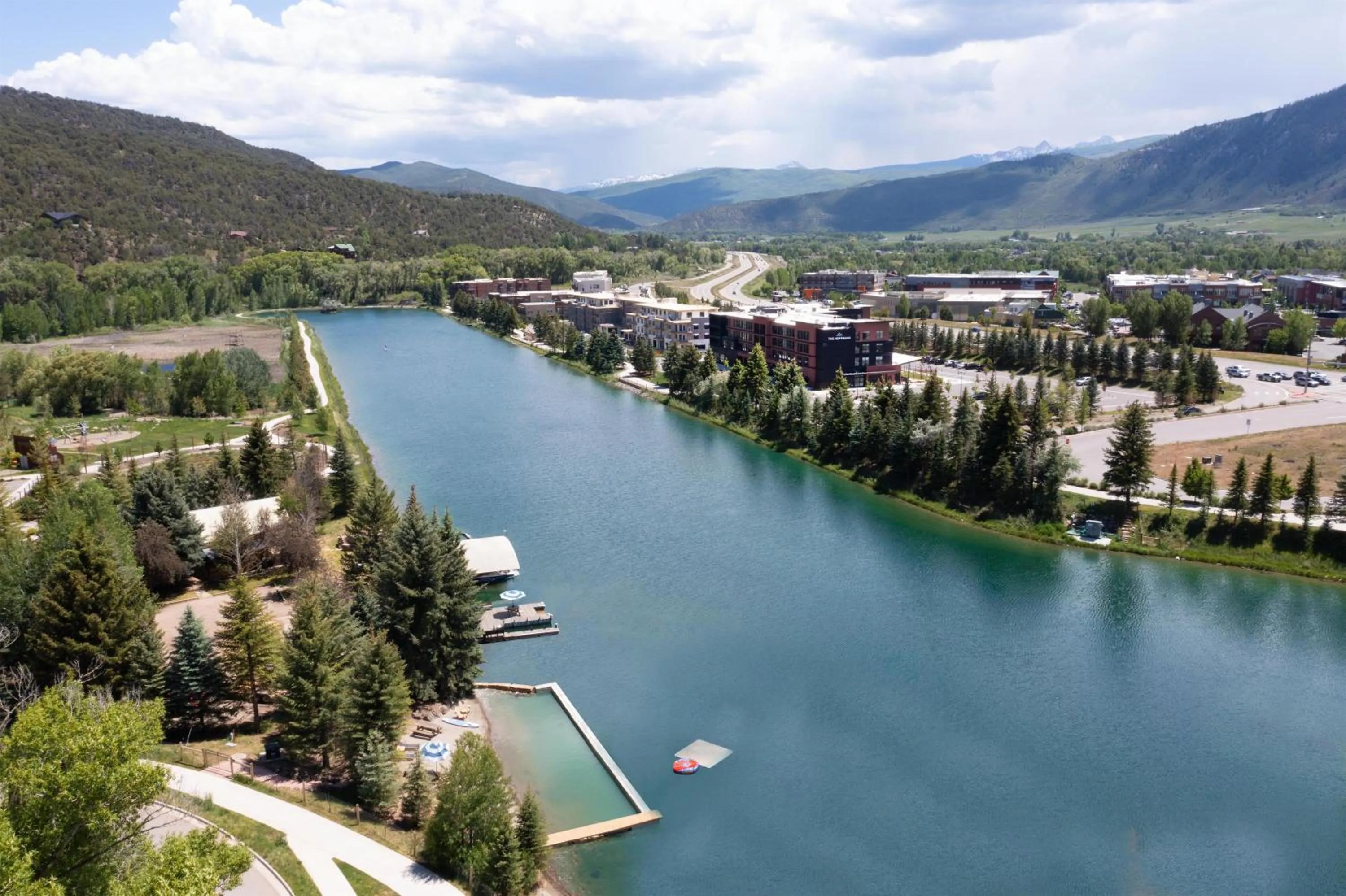 Beach in The Hoffmann Hotel Basalt Aspen Tapestry Collection Hilton