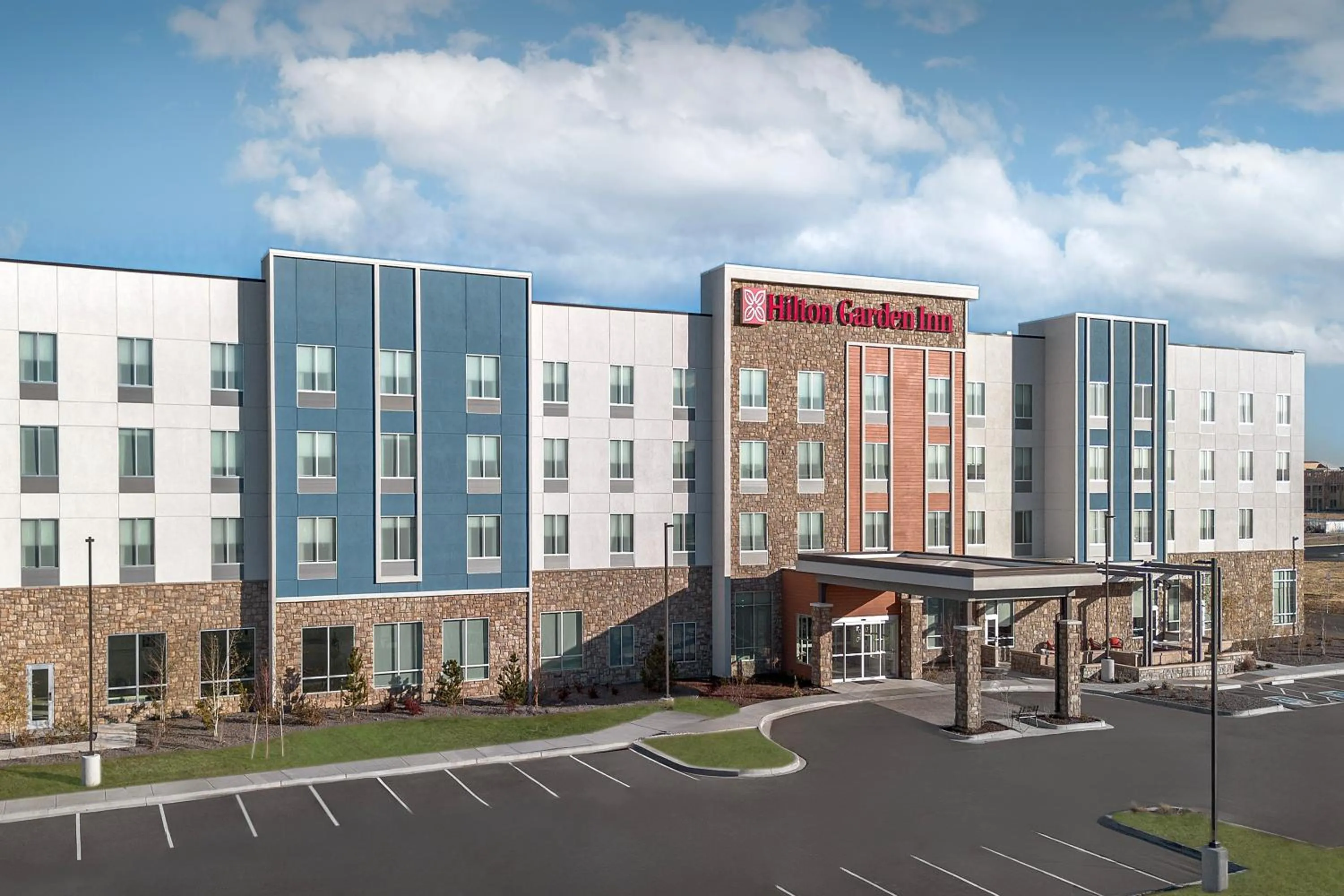 Property building in Hilton Garden Inn Denver Airport Tower Road