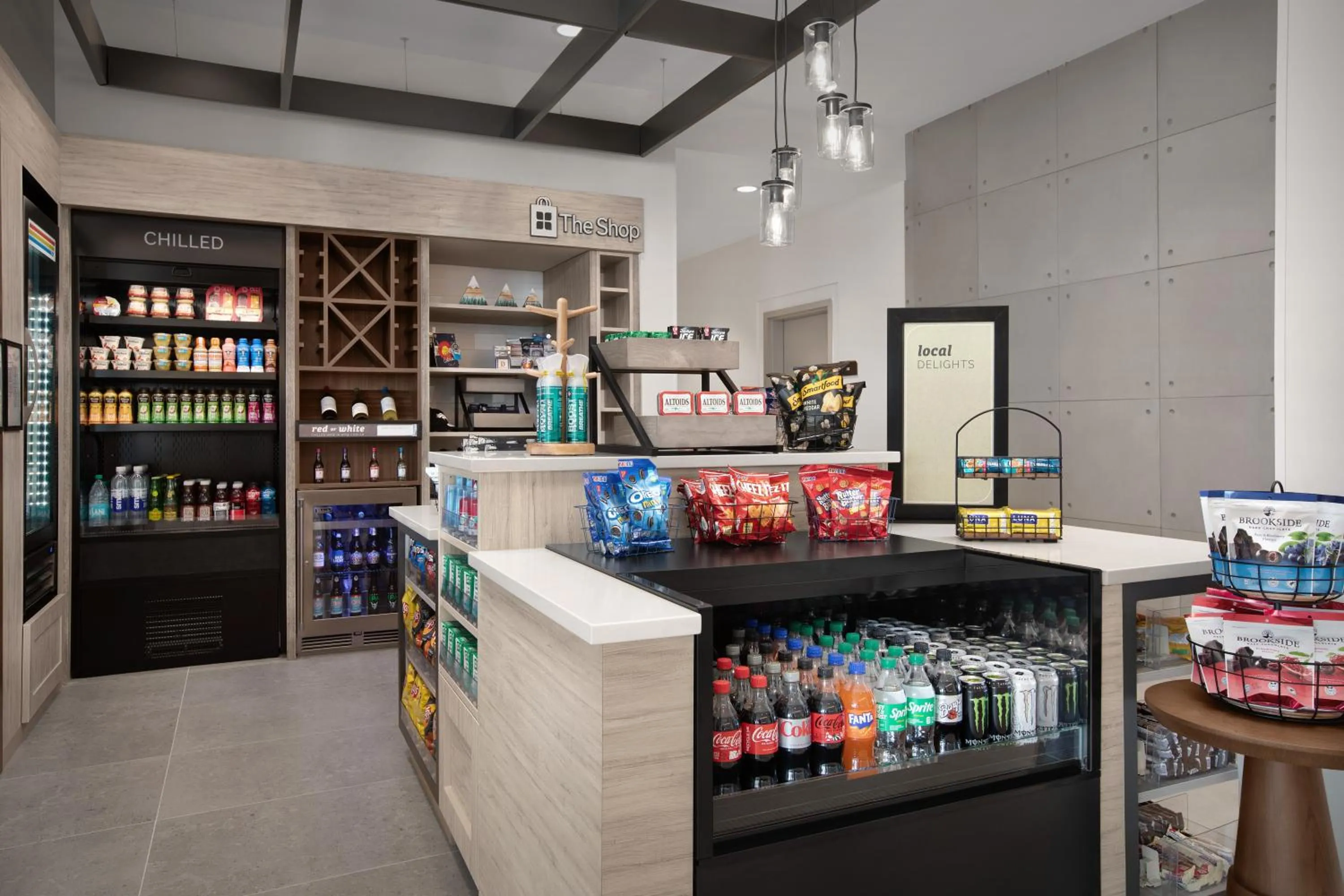 Food and drinks in Hilton Garden Inn Denver Airport Tower Road