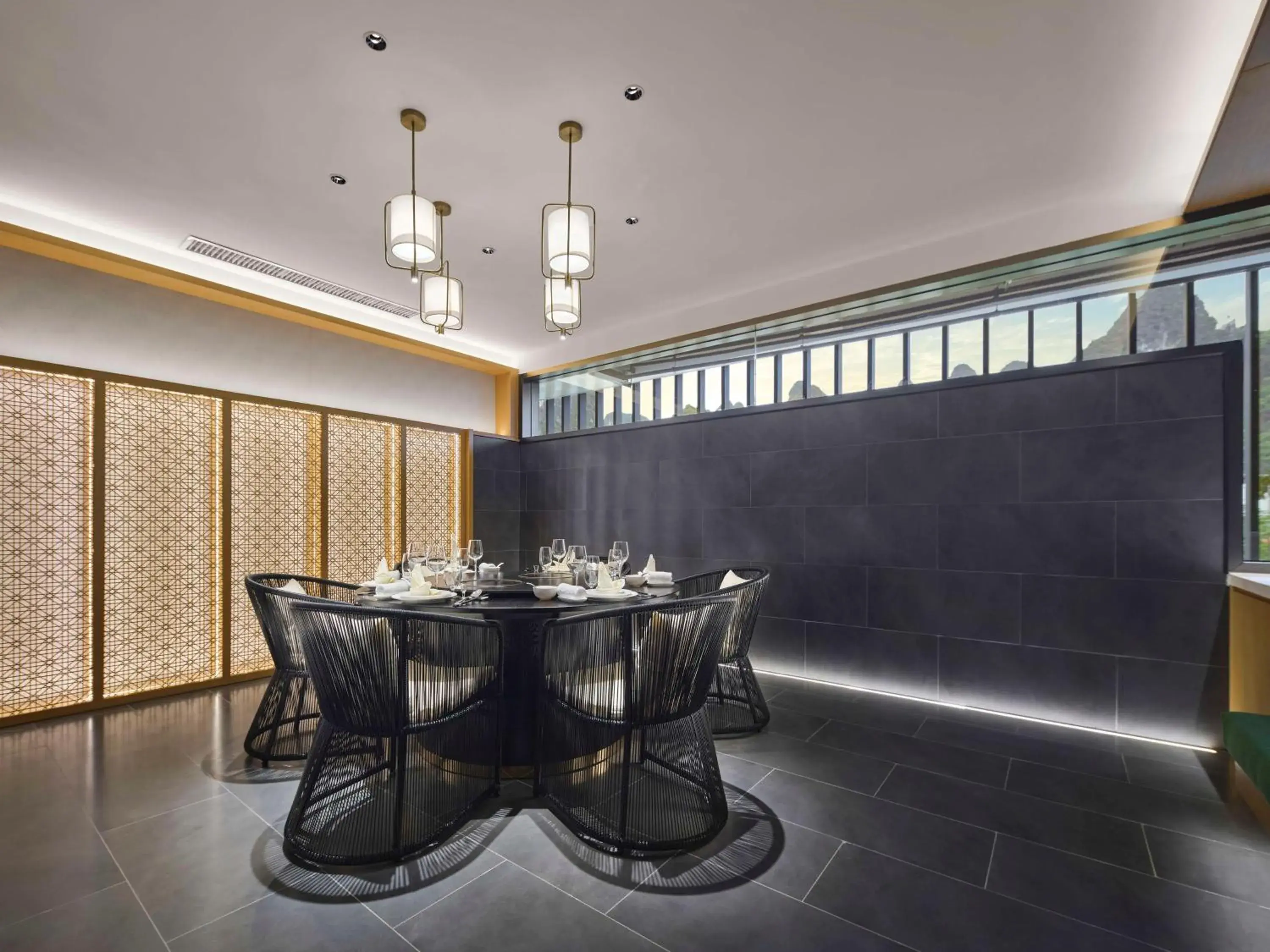 Restaurant/places to eat in Hilton Garden Inn Guilin Yangshuo Restaurant/places to eat in Hilton Garden Inn Guilin Yangshuo