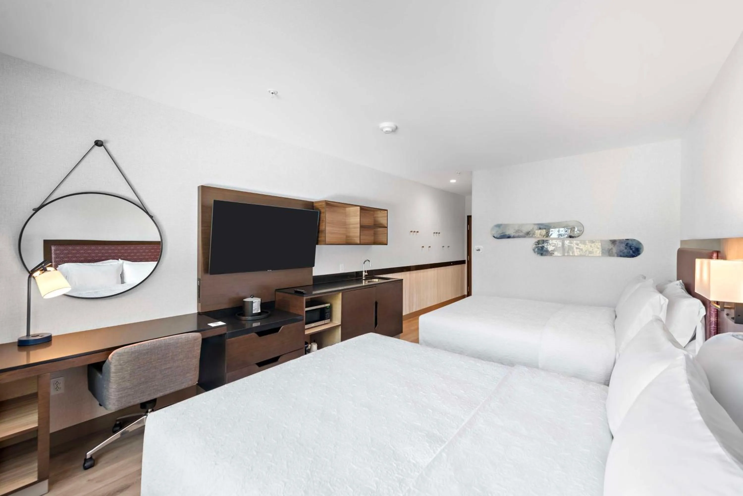 Bedroom, Bed in Hampton Inn Big Bear Lake