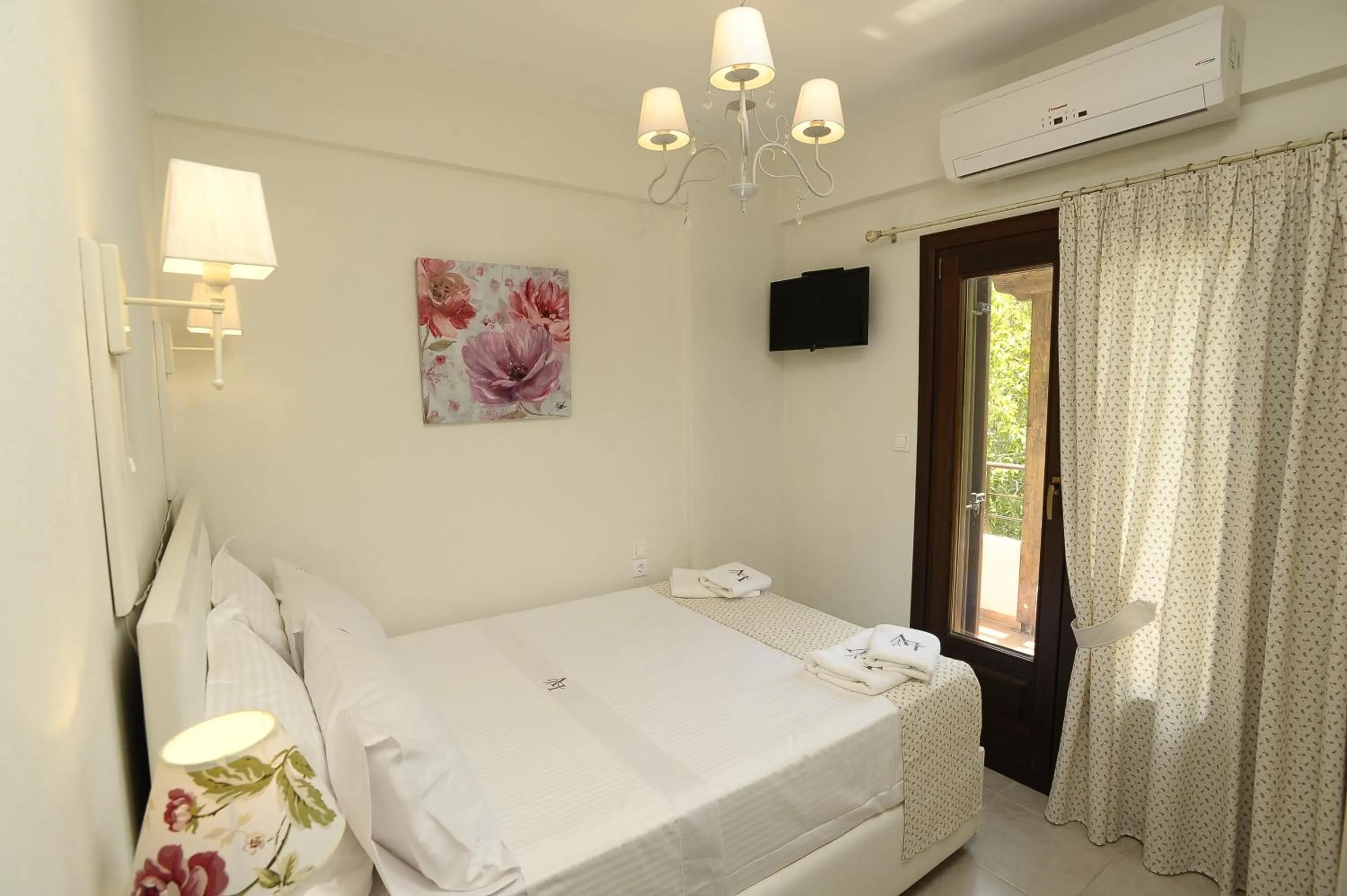 Bed in Levantes Villas