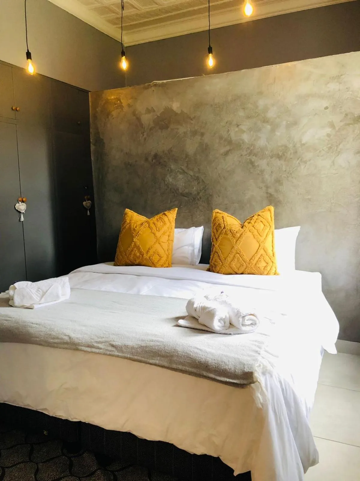 Photo of the whole room, Bed in Bo Kamer Guesthouse