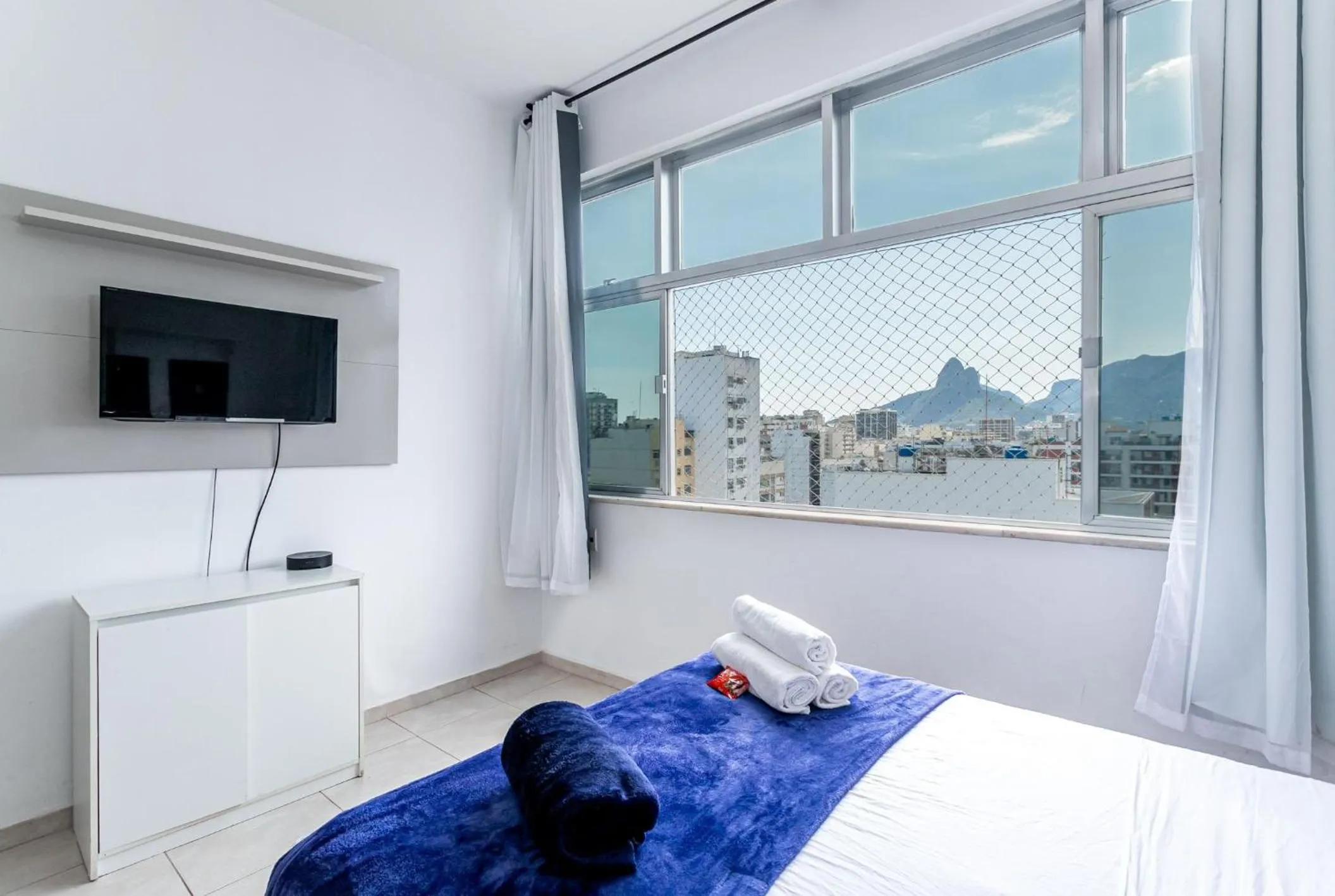 Bedroom in Sunset Ipanema - Pôr do Sol e Arpoador