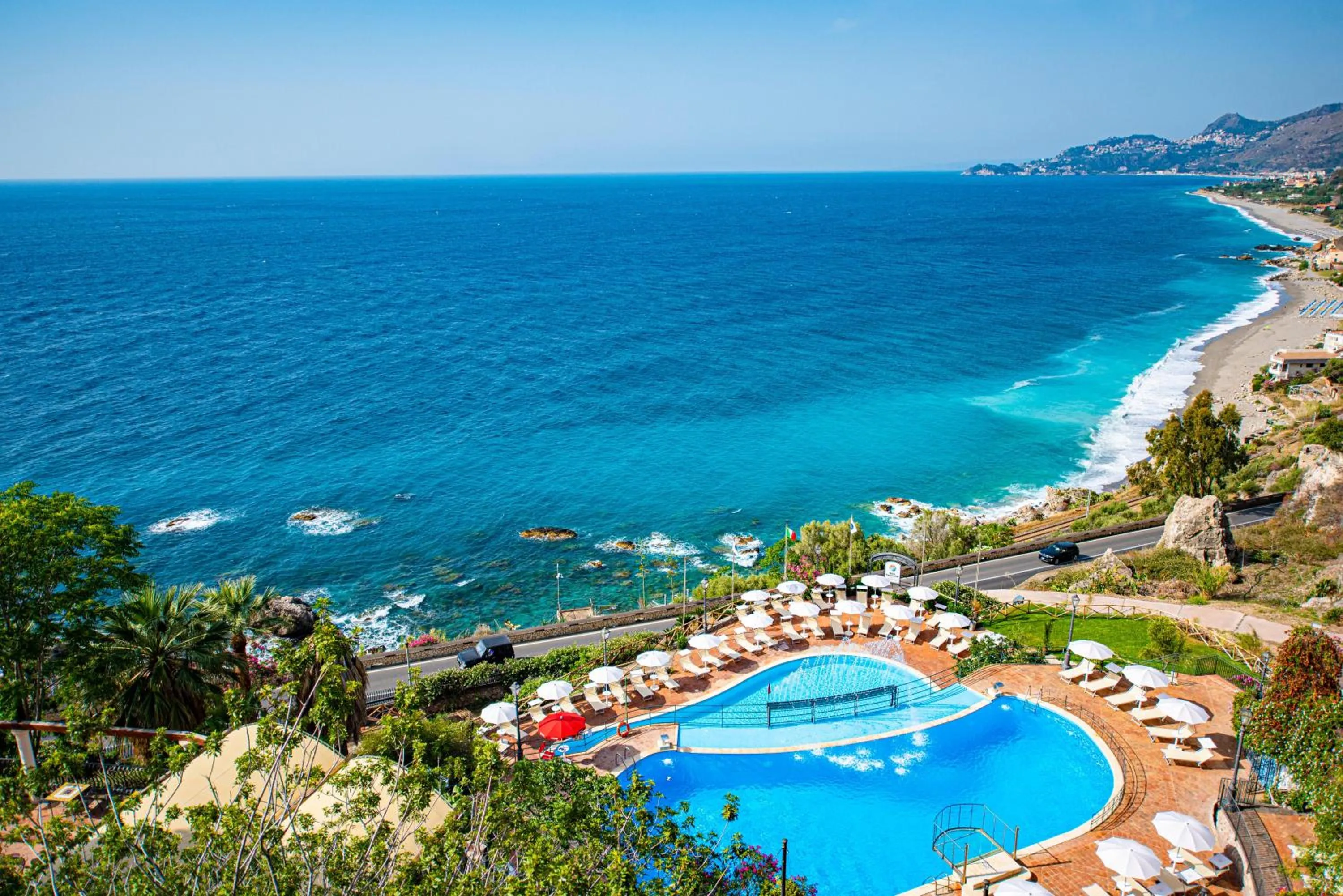 Swimming pool in Baia Taormina - CDSHotels