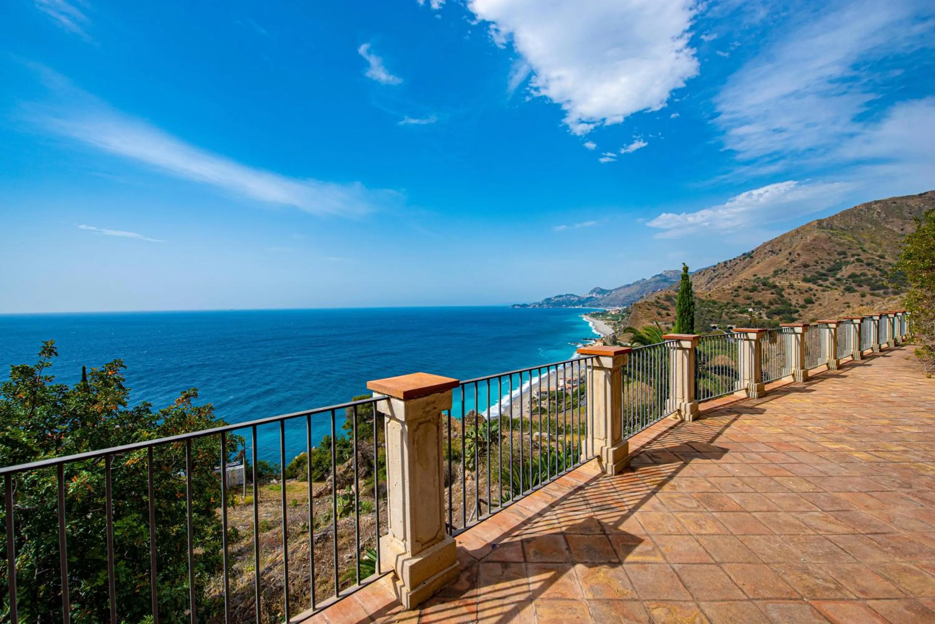 Natural landscape in Baia Taormina - CDSHotels
