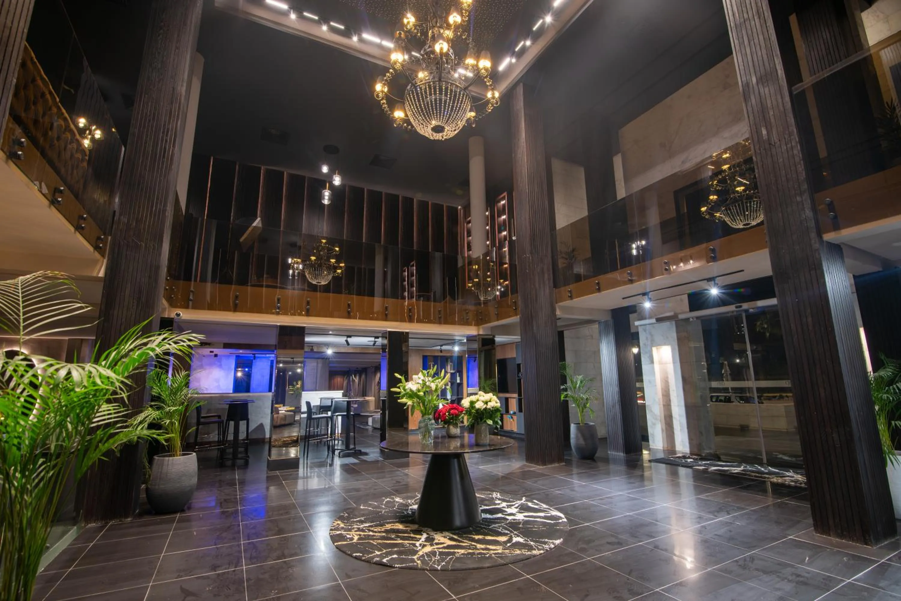 Property building in Dominium Palace