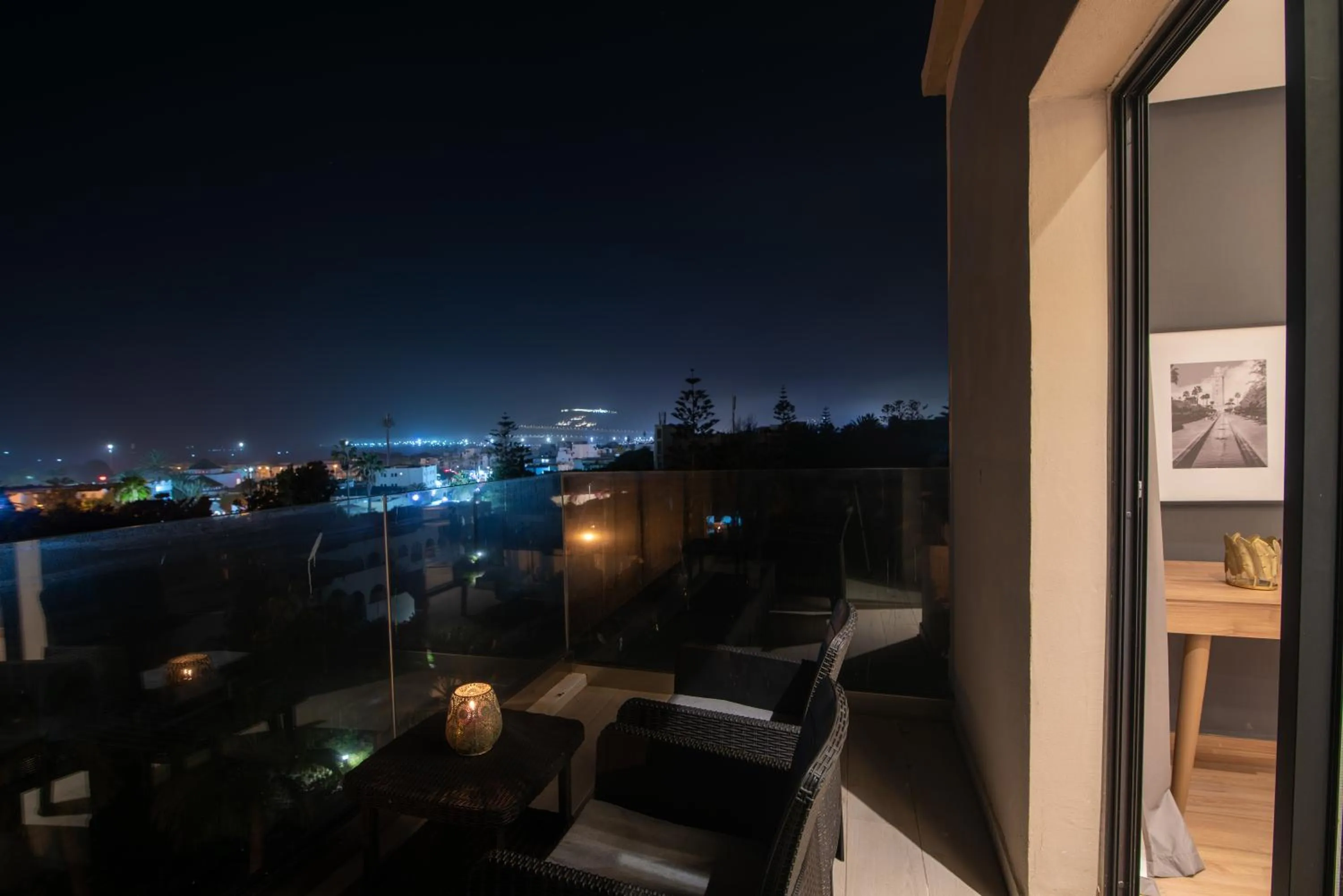 Night in Dominium Palace