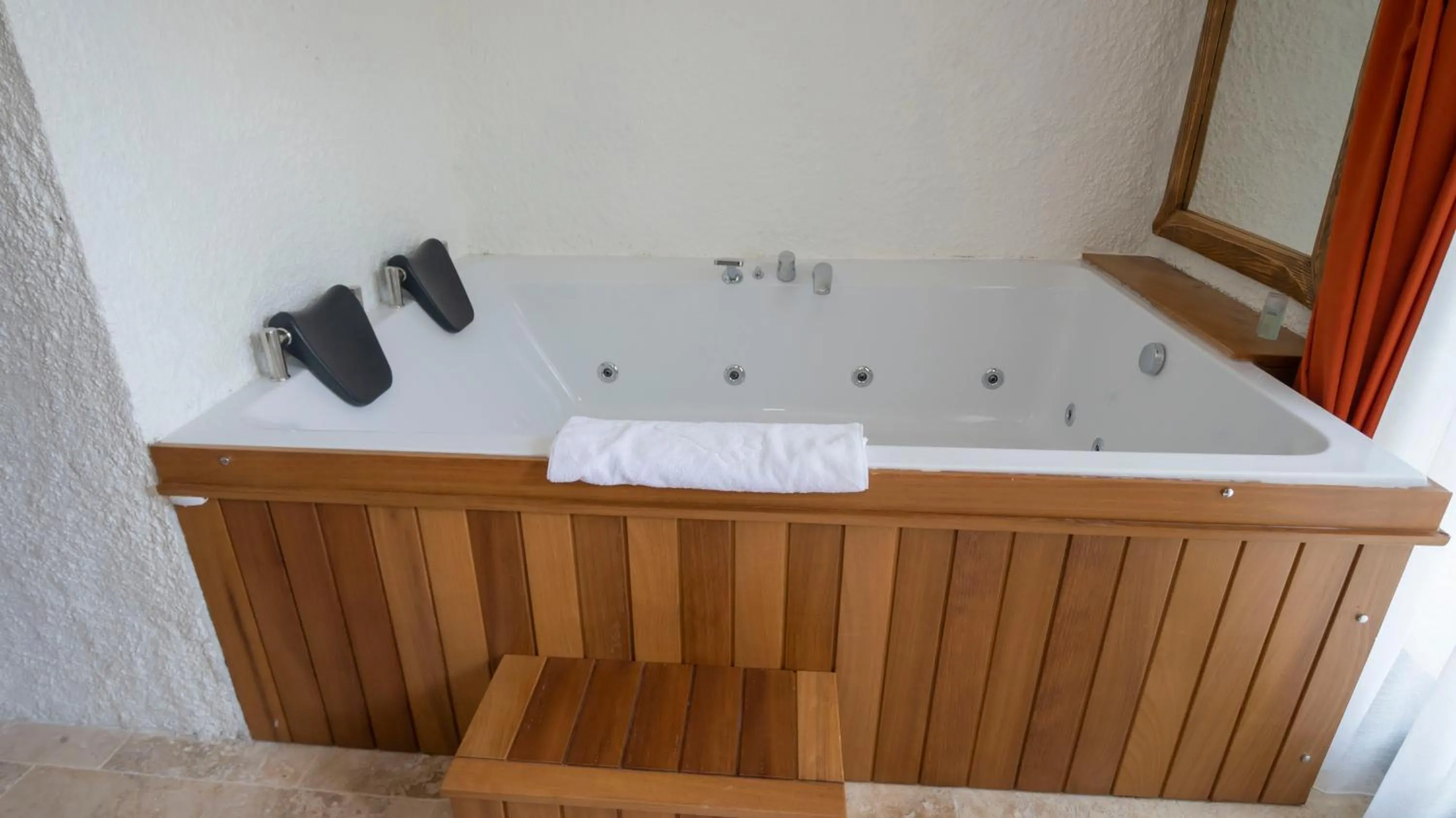 Aura Village Alaçatı