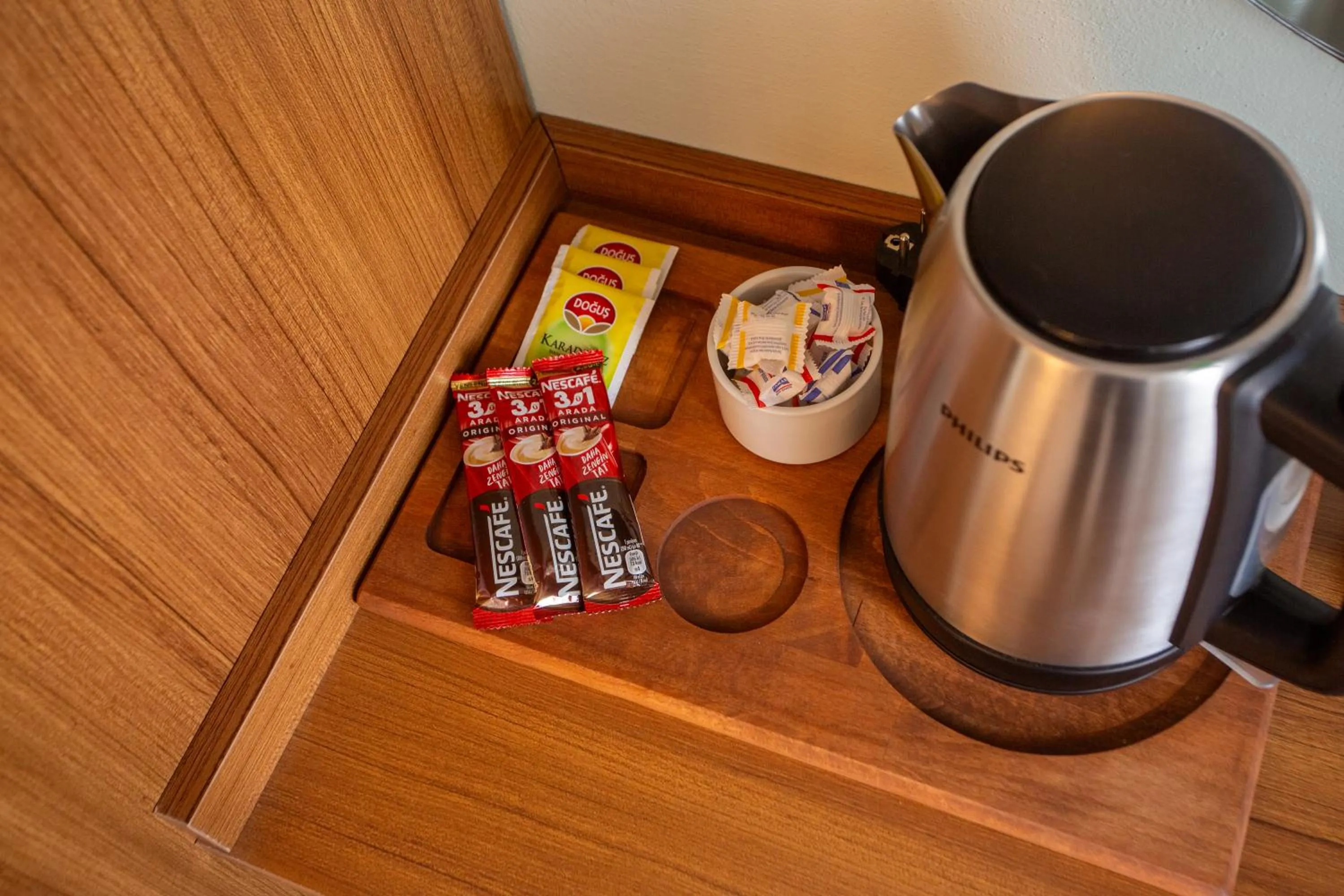 Coffee/tea facilities in Sayina Hotel