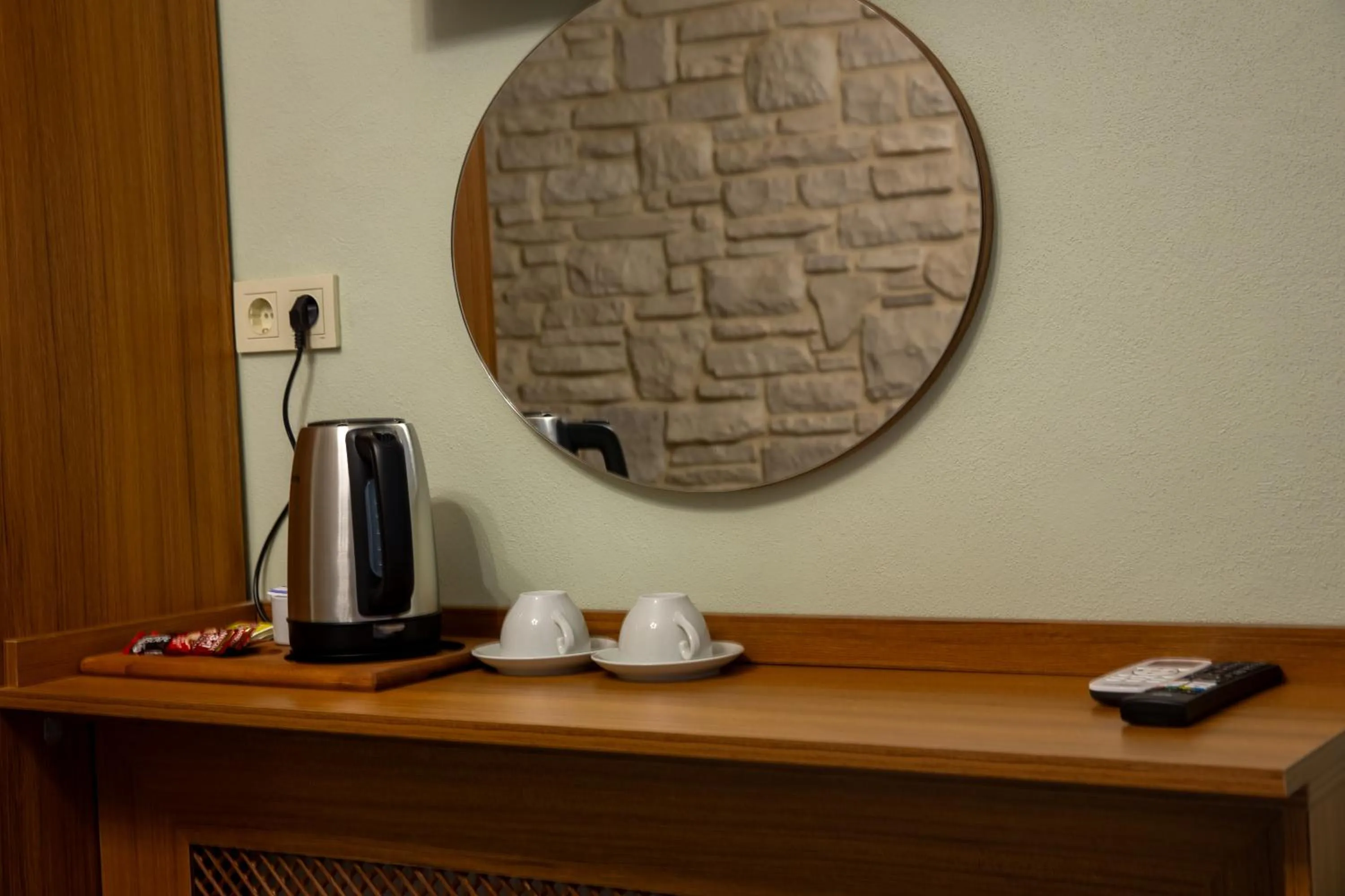 Coffee/tea facilities in Sayina Hotel