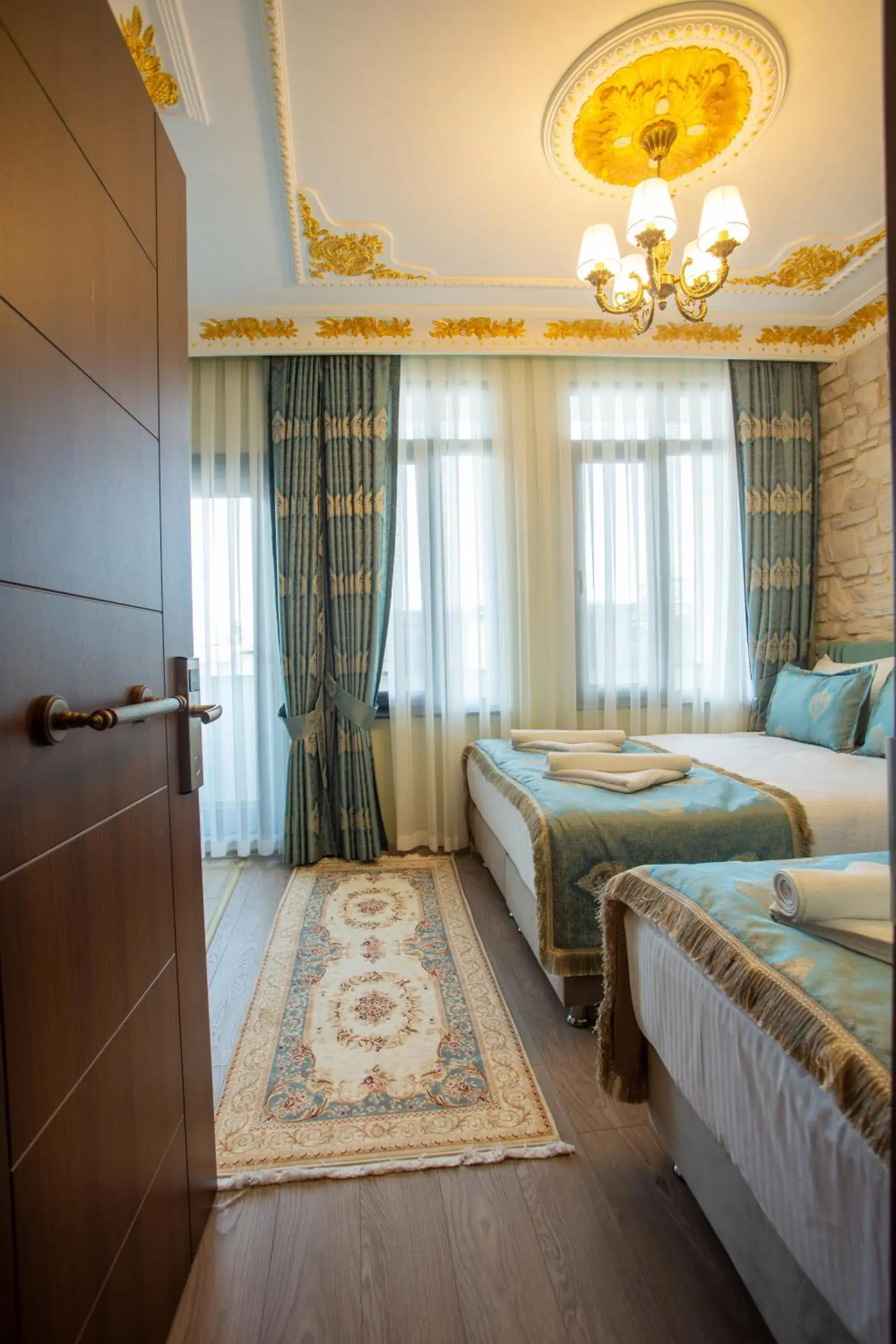 Deluxe Triple Room with Sea View in Sayina Hotel Deluxe Triple Room with Sea View in Sayina Hotel