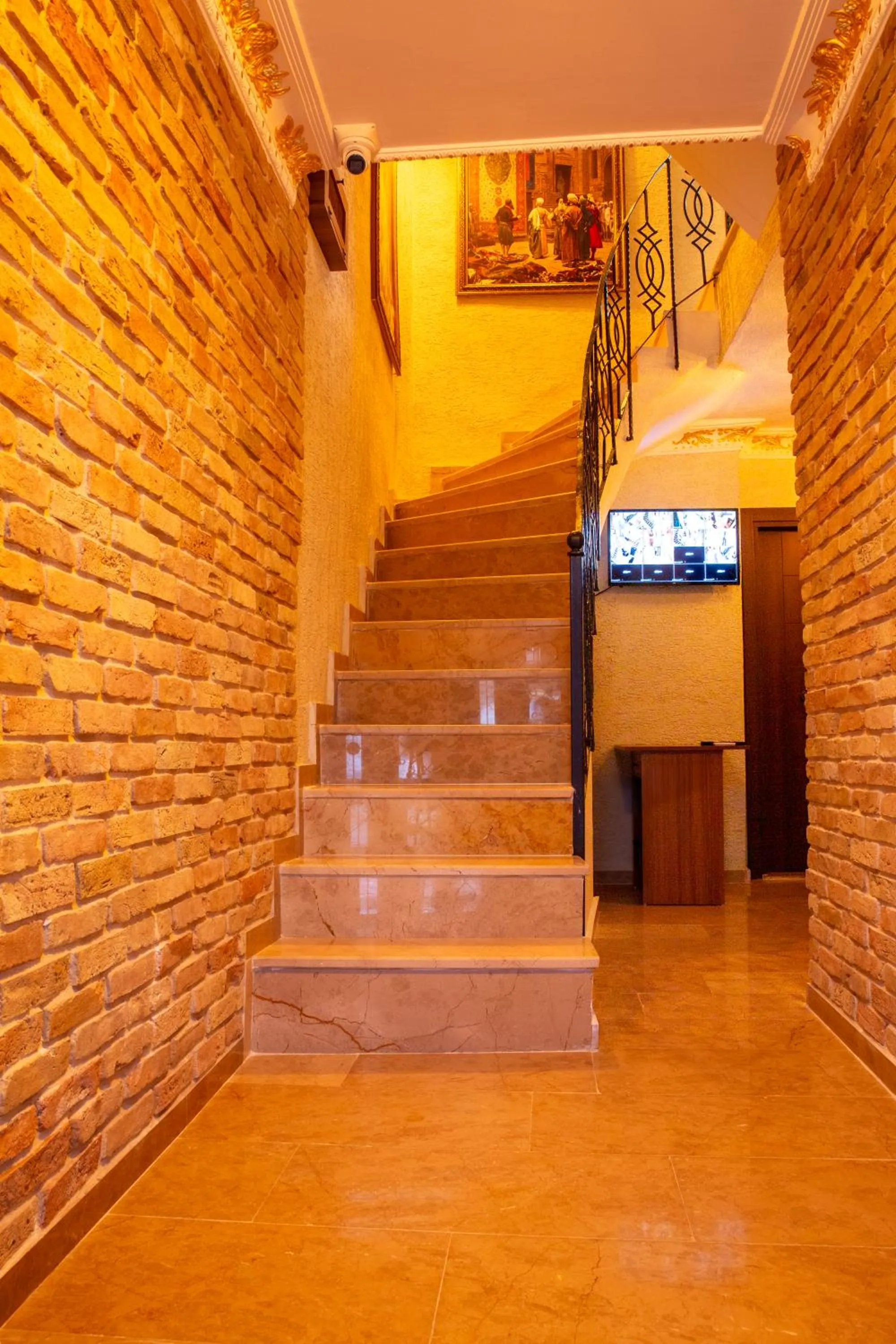 Lobby or reception in Sayina Hotel