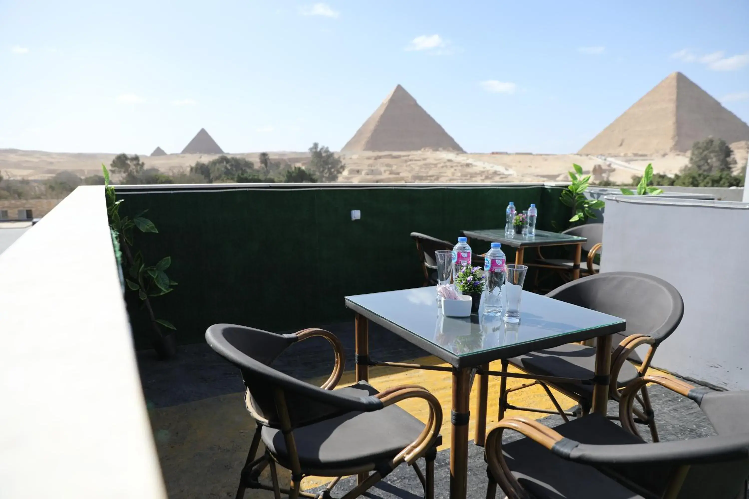 Restaurant/places to eat in Capital Of Pyramids Hotel Restaurant/places to eat in Capital Of Pyramids Hotel