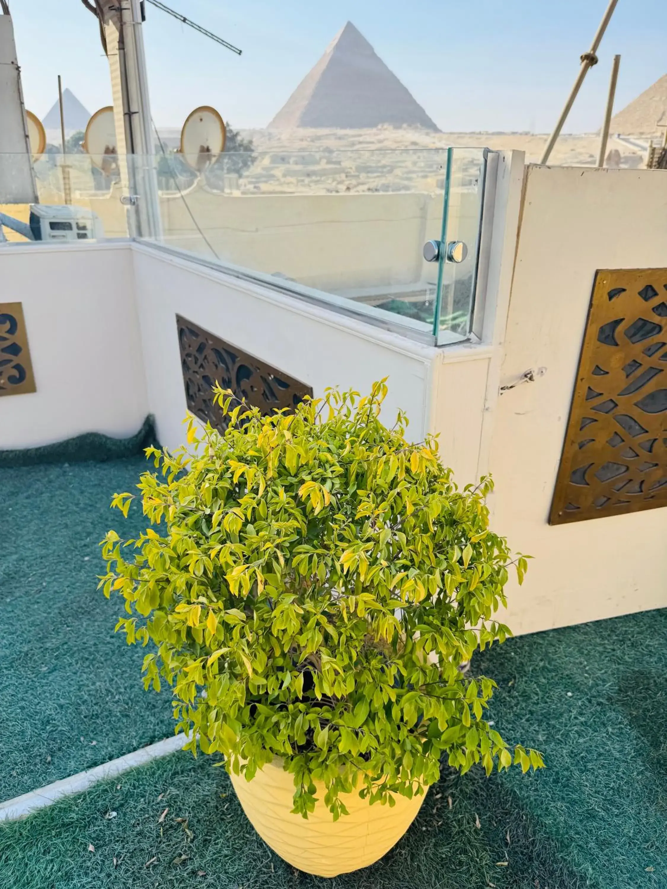 Restaurant/places to eat in Capital Of Pyramids Hotel Restaurant/places to eat in Capital Of Pyramids Hotel