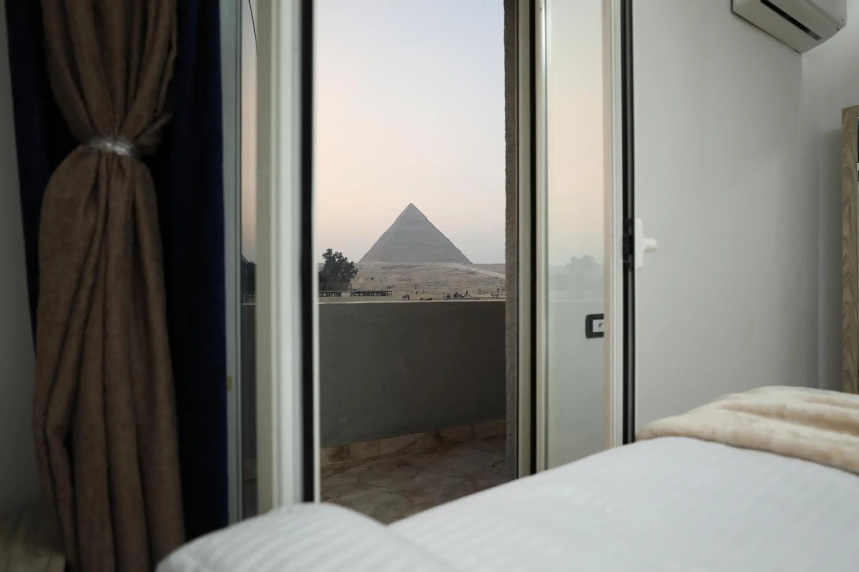 Mountain view, Bed in Capital Of Pyramids Hotel Mountain view, Bed in Capital Of Pyramids Hotel