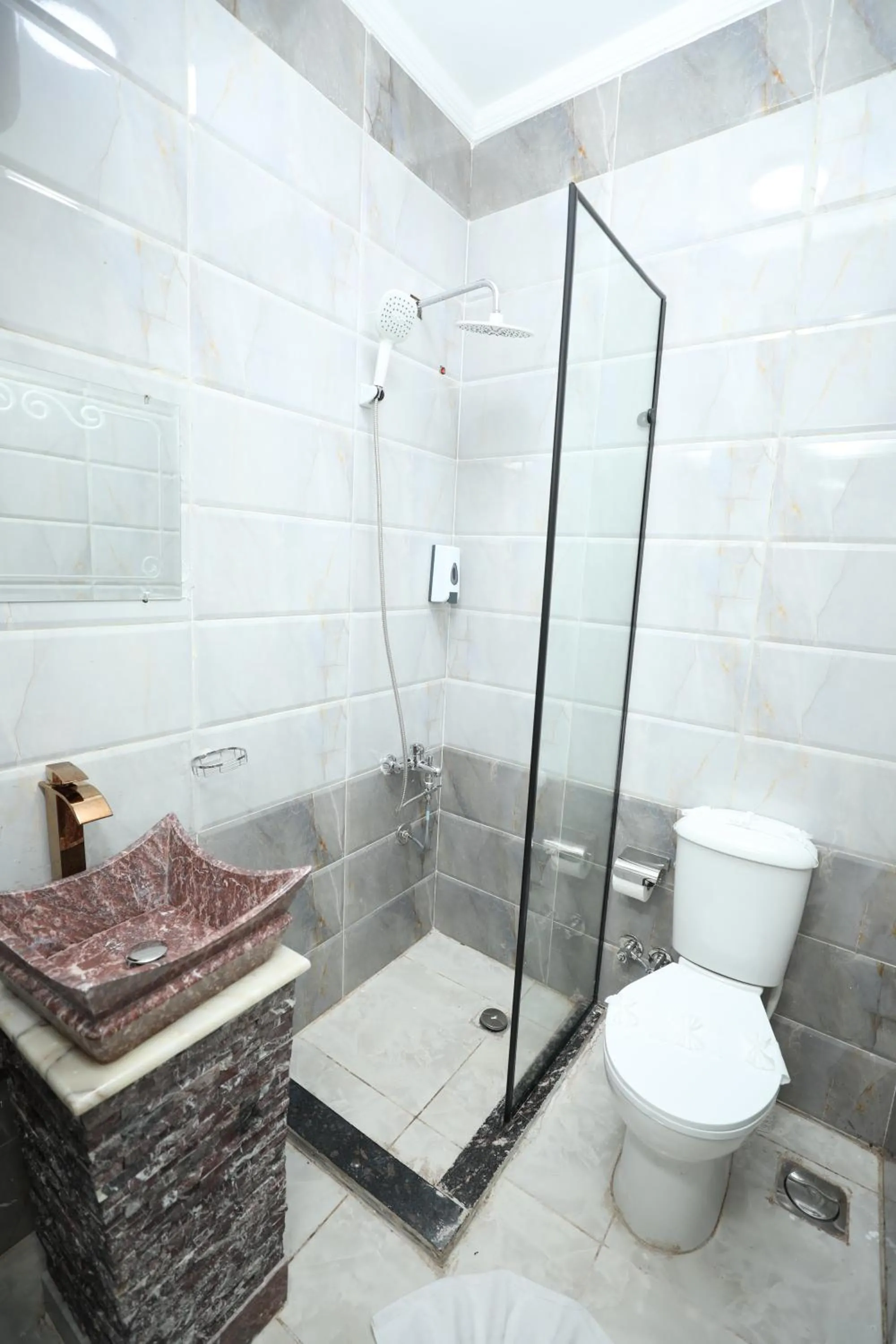 Bathroom in Capital Of Pyramids Hotel