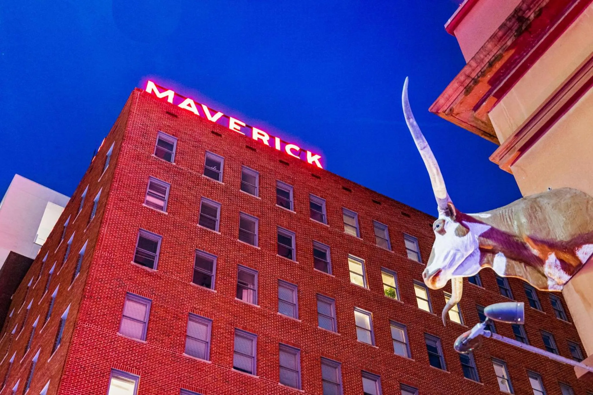 Property building in The Maverick, powered by Placemakr - River Walk