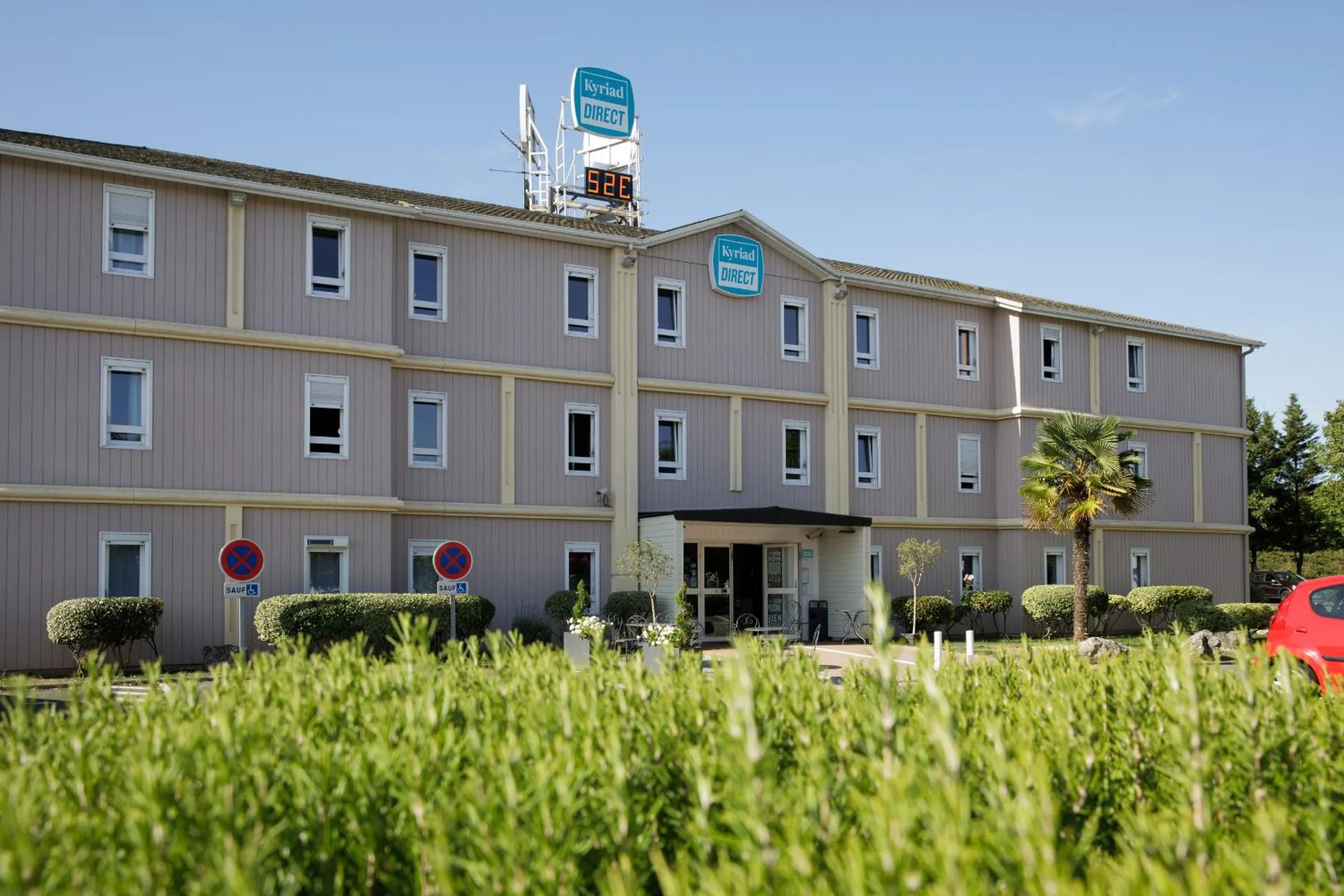 Property building in KYRIAD DIRECT Orleans - La Chapelle St Mesmin